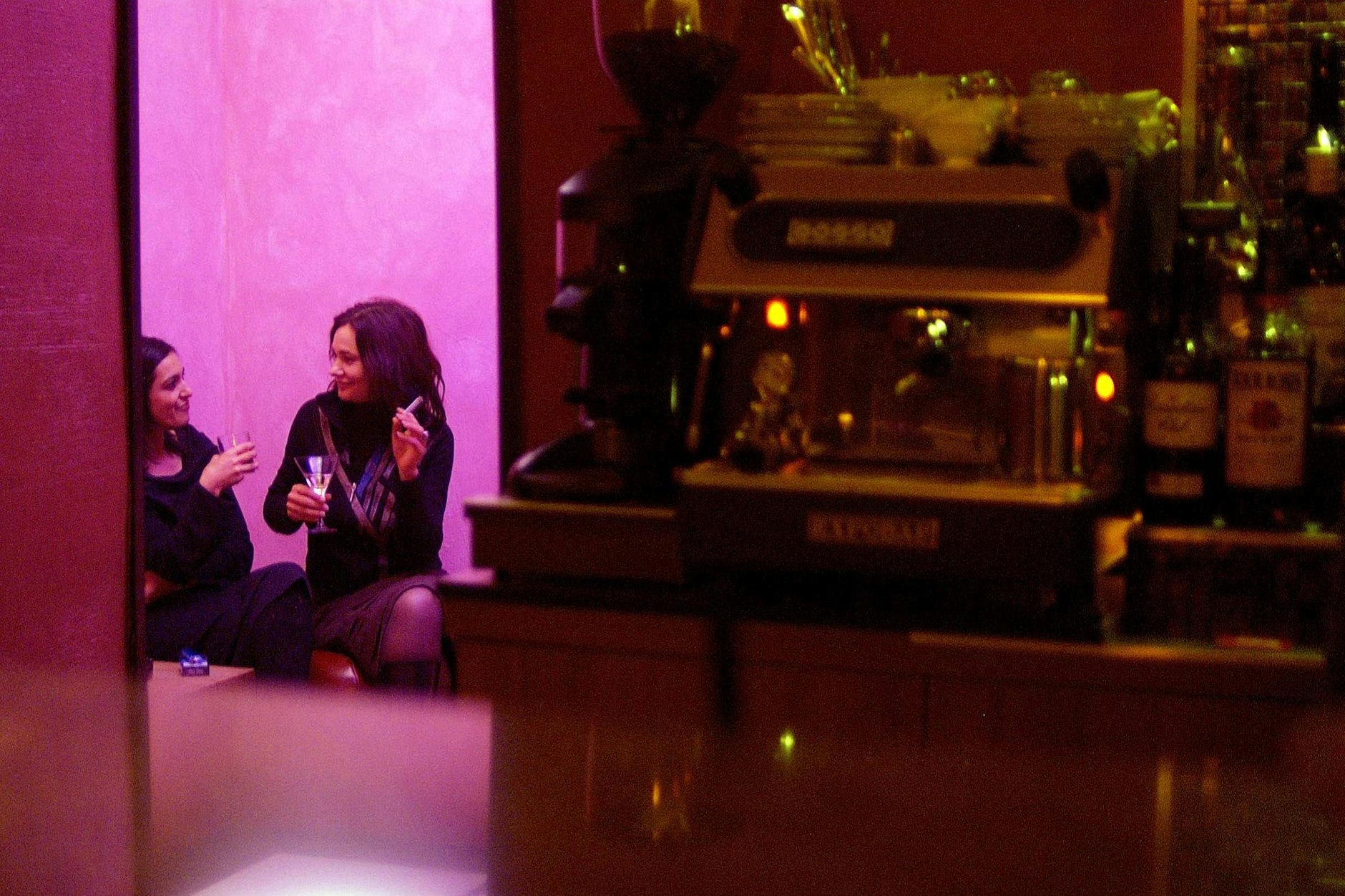 In Berlin kommt im Nachtleben keiner zu kurz. Das ist ein Segen, aber leider ein Fluch für jene, die eigentlich etwas Tiefergehendes suchen.