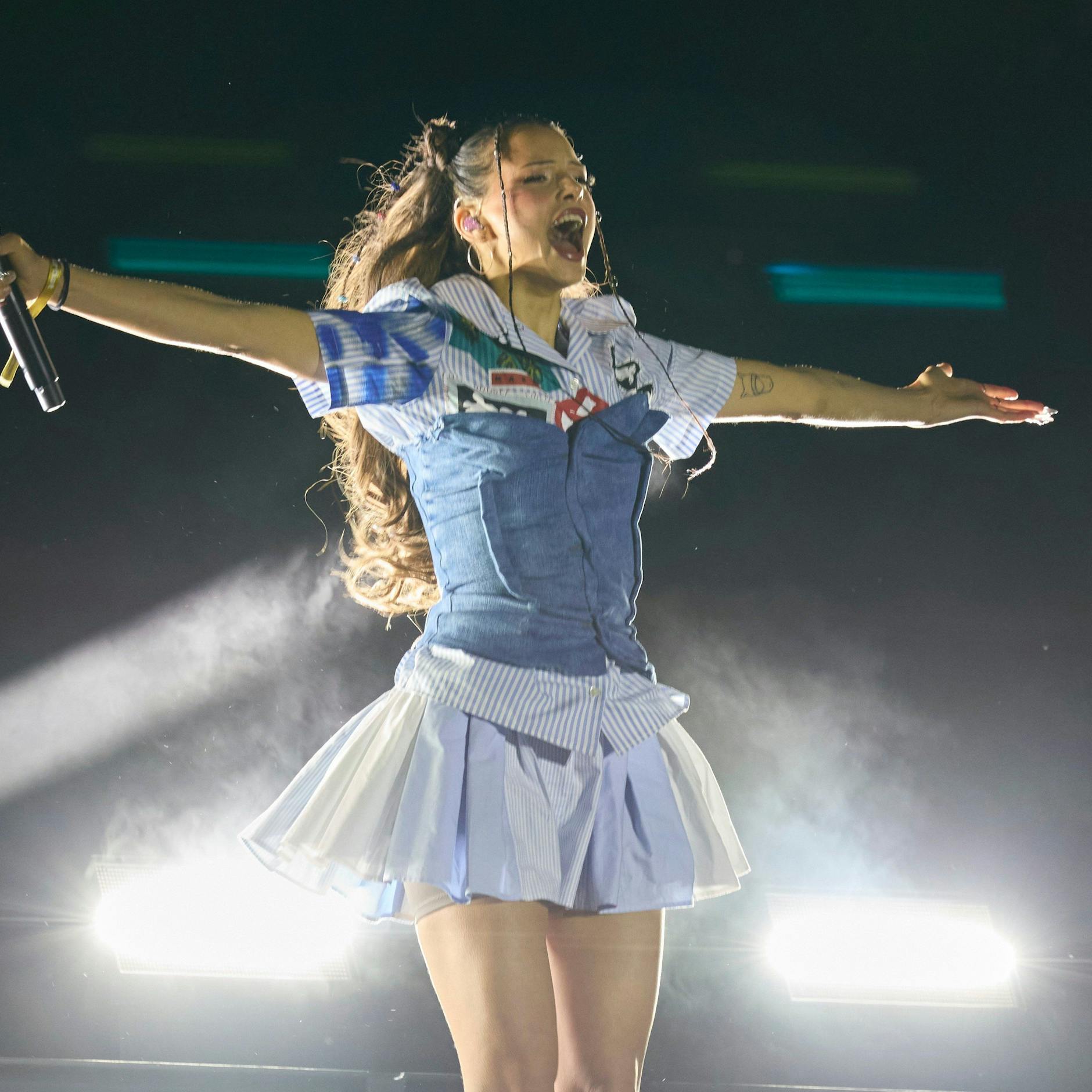 Image - Nina Chuba bricht mit Ost-Teil der Familie: „Bin absolut gegen die AfD“