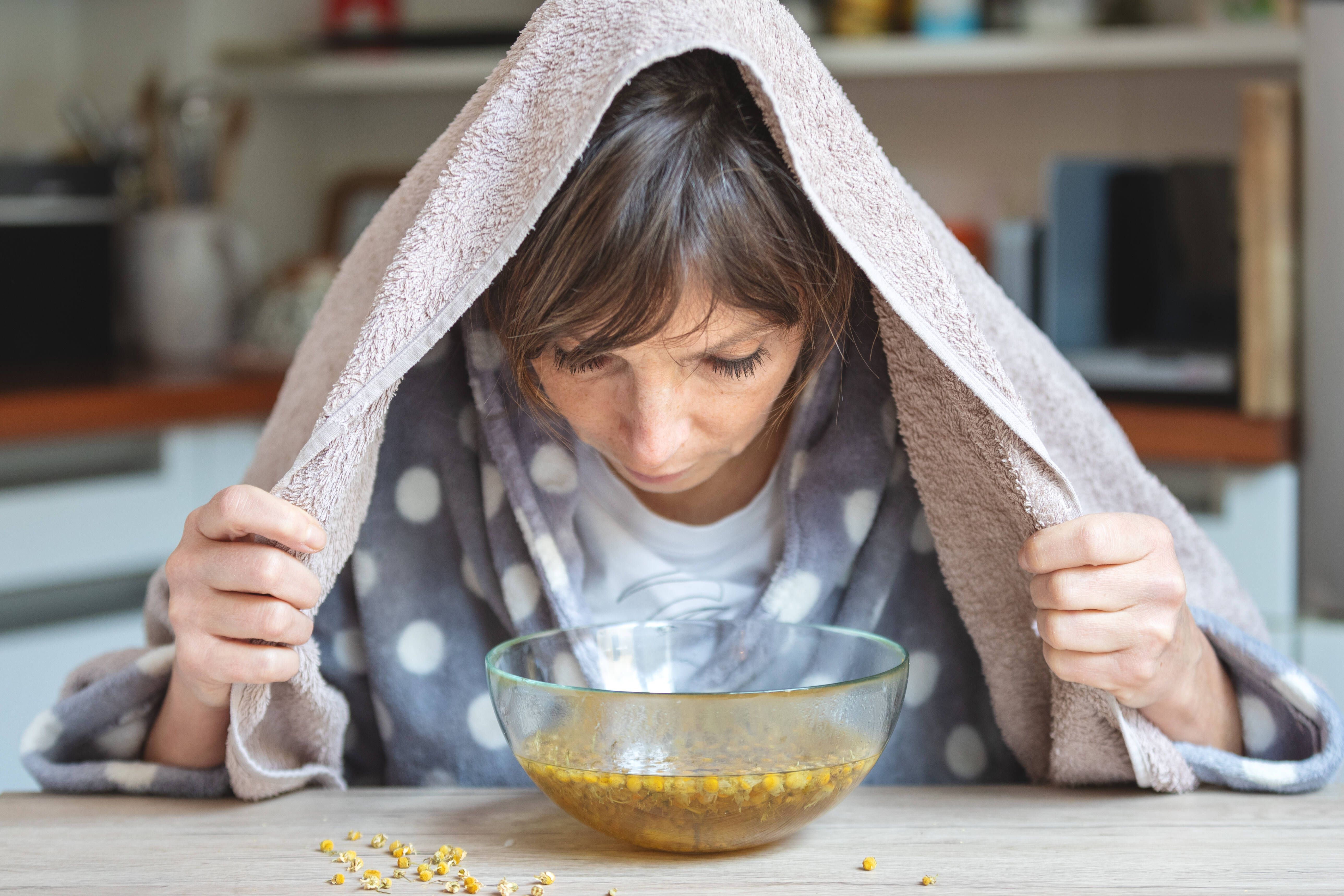 Schnupfen, Husten, Heiserkeit: Diese Hausmittel helfen bei Erkältung und Grippe