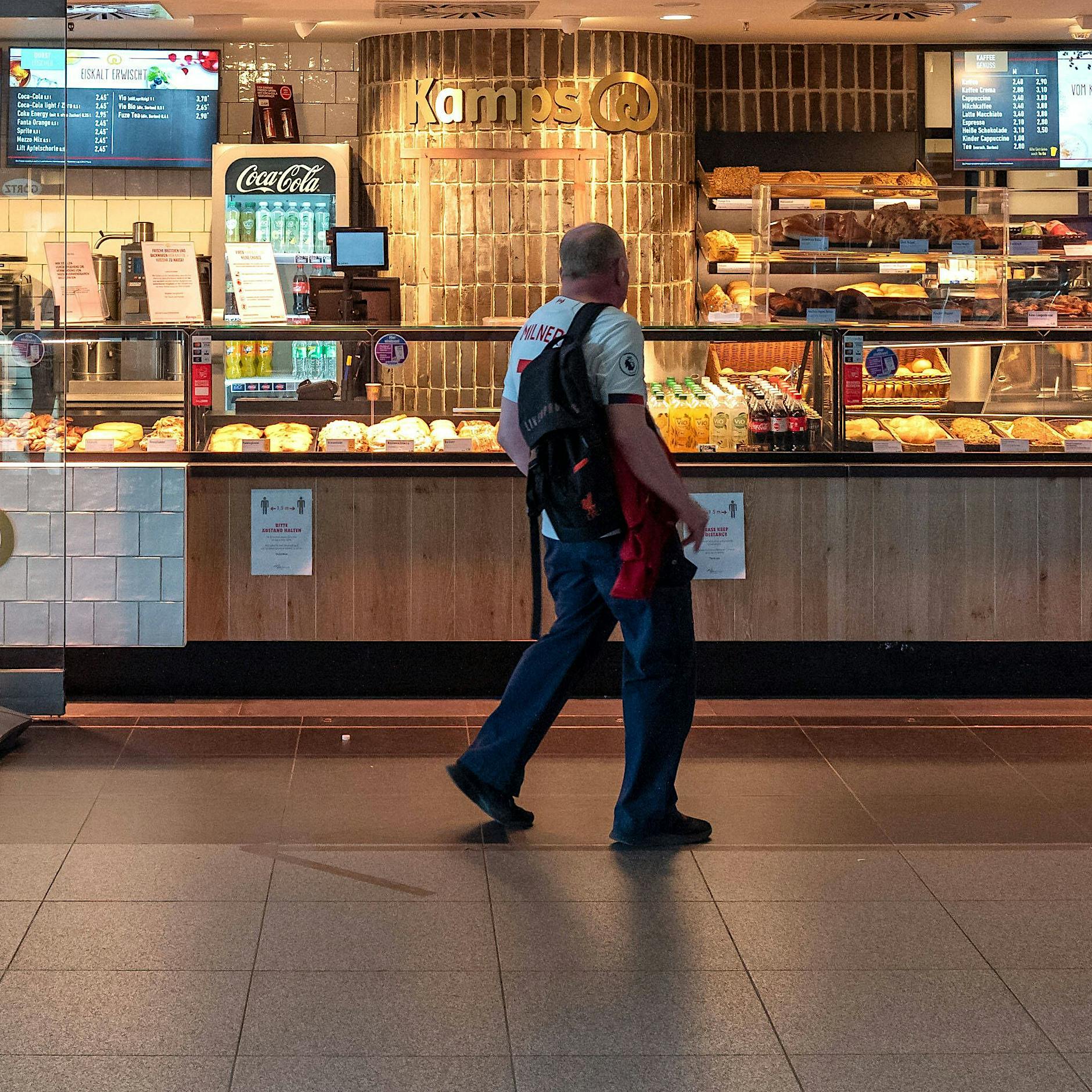 Berliner Hauptbahnhof: Warum belegte Brötchen jetzt so teuer sind