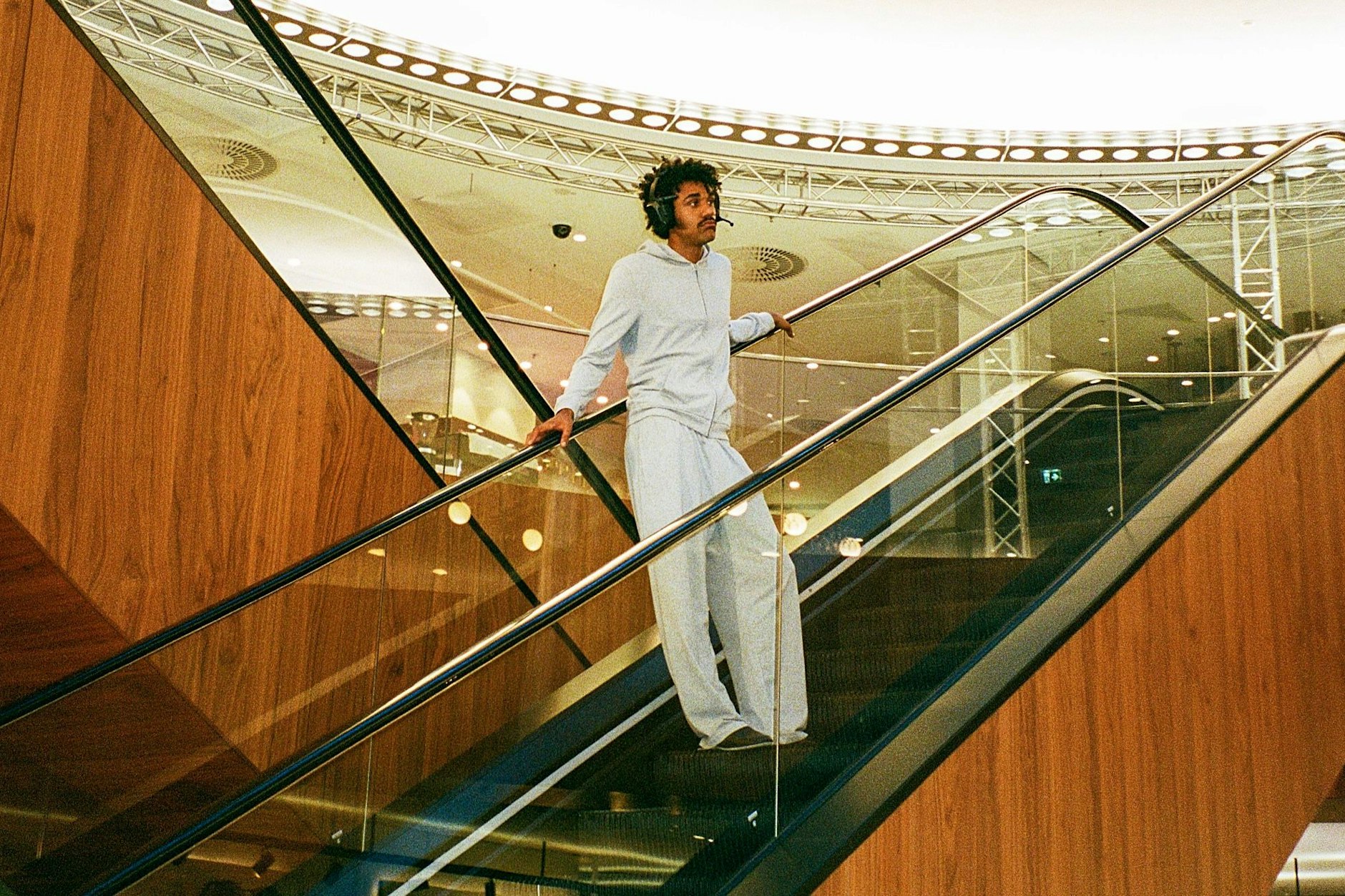 Für die Kampagne „Eine Werbung“ war Langston Uibel das erste Mal auch hinter der Kamera tätig.