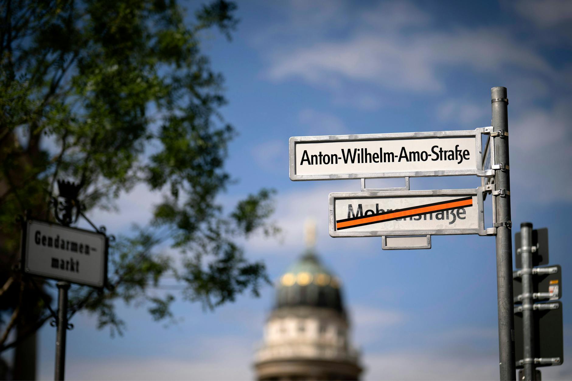 Vor einem Monat wurde die Berliner Mohrenstraße in Anton-Wilhelm-Amo-Straße umbenannt.