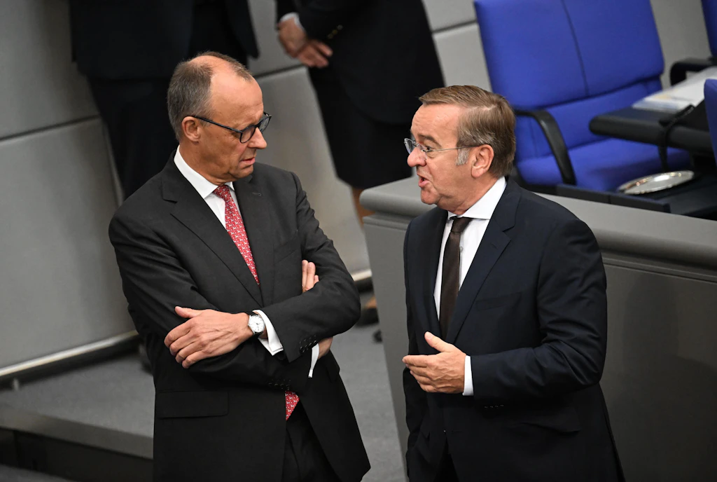East German state premiers demand participation in rearmament: meeting ...