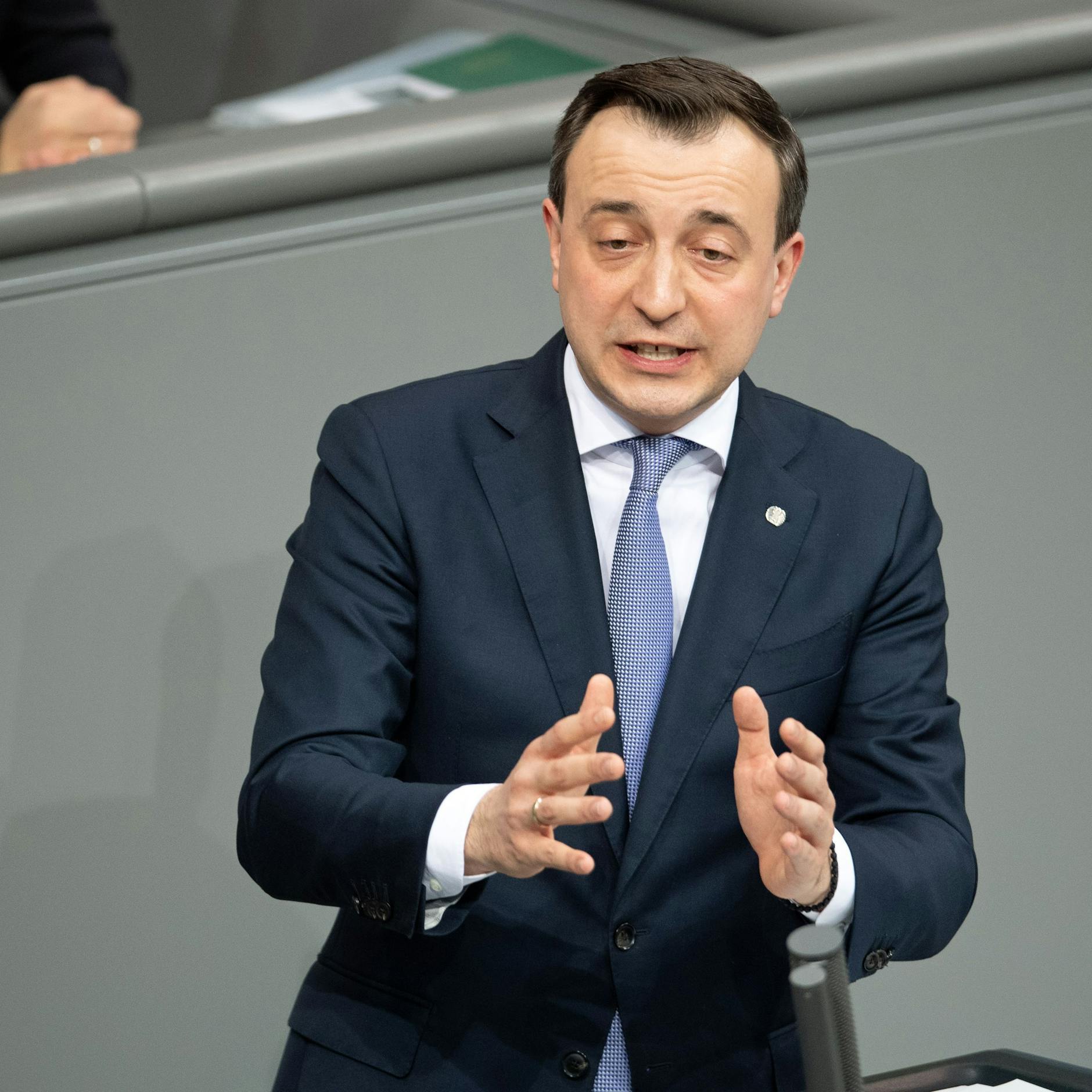 Image - Paul Ziemiak über Bürgergeld-Empfänger bei Maybrit Illner: Können dieses politisch Korrekte nicht mehr hören