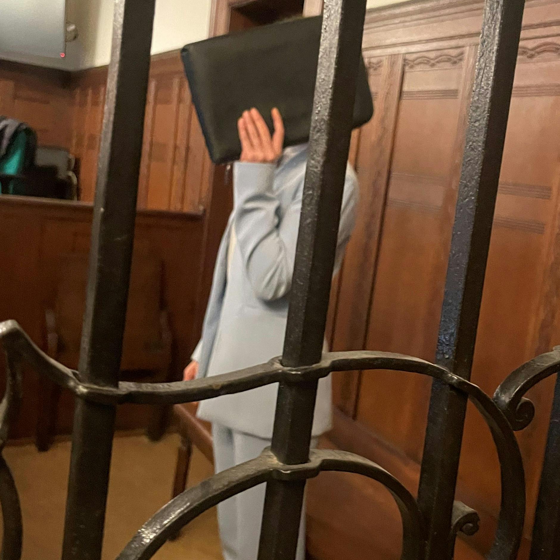 Tat in Johannistal: Zierliche Räuberin (29) erbeutete 70.000 Euro!