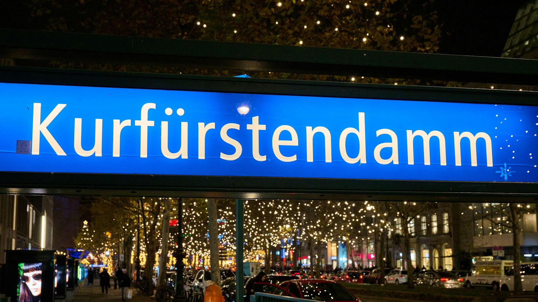 In diesem Jahr sollen Spenden helfen, die Beleuchtung an den Bäumen entlang des Kurfürstendamms zu finanzieren.