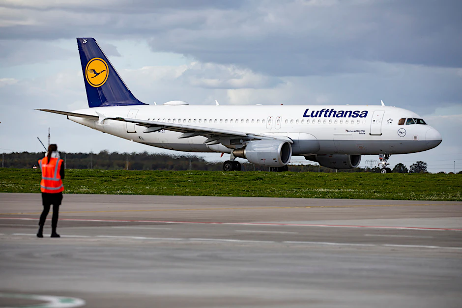 Lufthansa Airline fliegt vom Hauptstadtflughafen Berlin Brandenburg (BER) nur als Zubringer zu den Flughafen-Drehkreuzen&nbsp;Frankfurt und München.