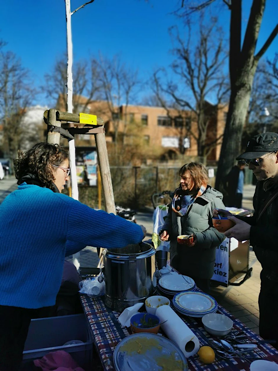Mobile Suppe bei der Mobilen Stadtteilarbeit