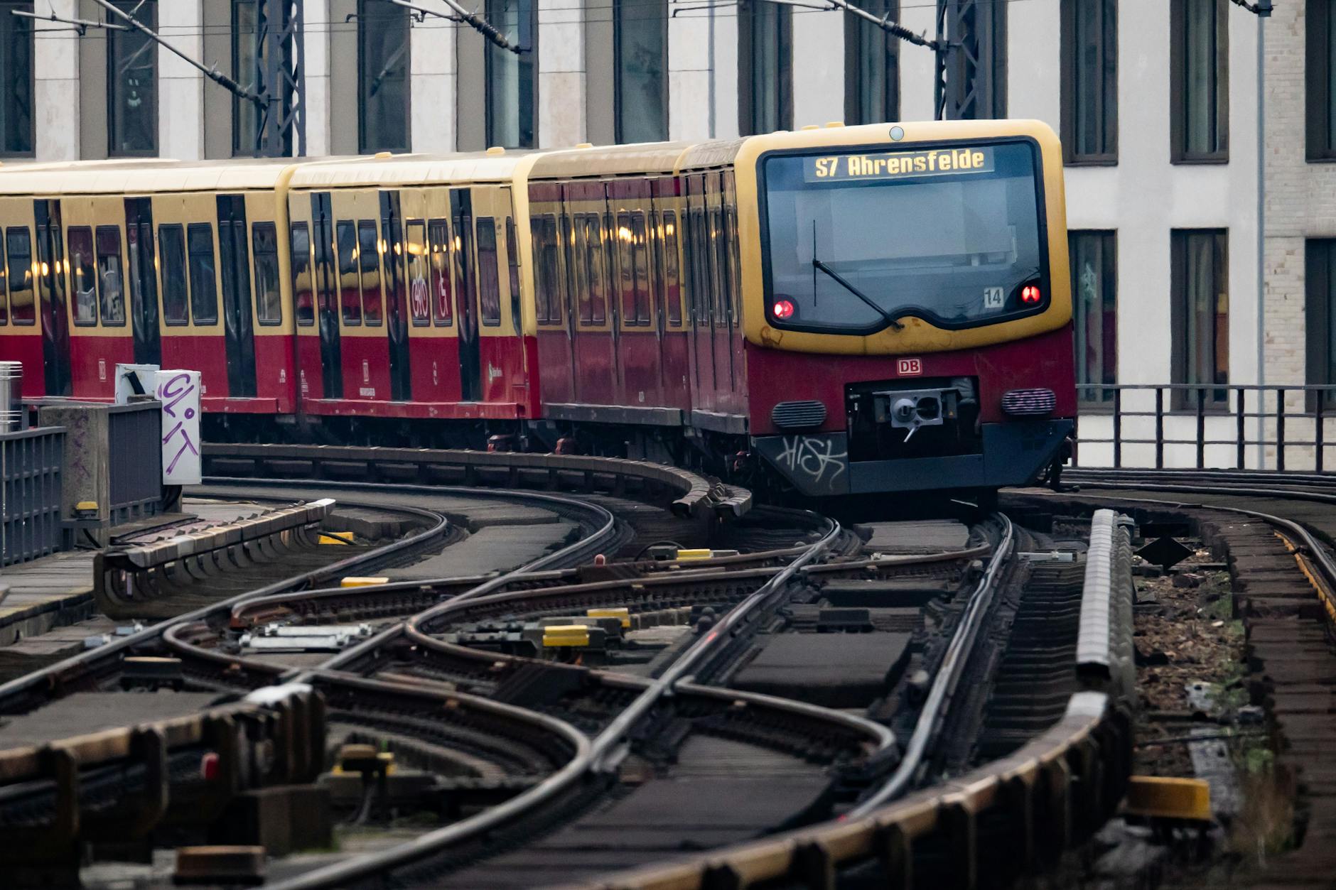 Einige Linien der Berliner S-Bahn