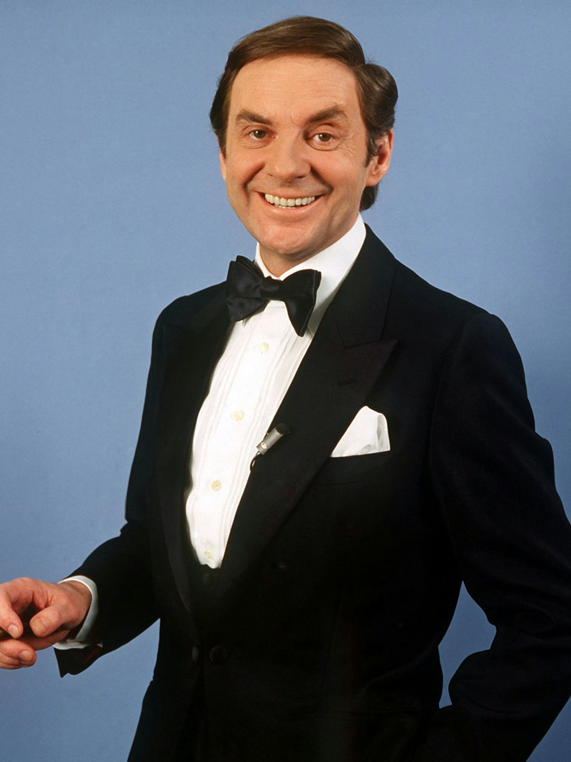 Schauspieler, Showmaster und Entertainer Harald Juhnke war ein Multitalent aus Charlottenburg, eine Berliner Schnauze mit Smoking.