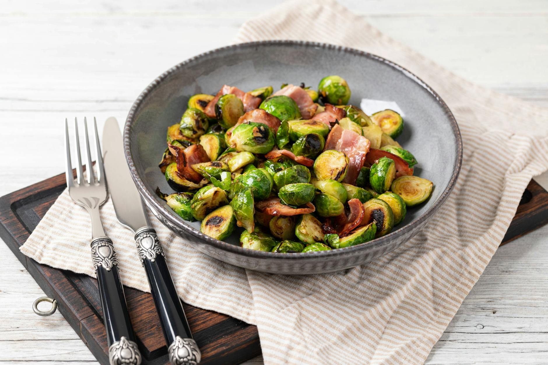 <a href="https://www.berliner-kurier.de/topics/rosenkohl">Rosenkohl</a> ist ein Vitaminbooster und ein Klassiker der Herbst- und Winterküche.