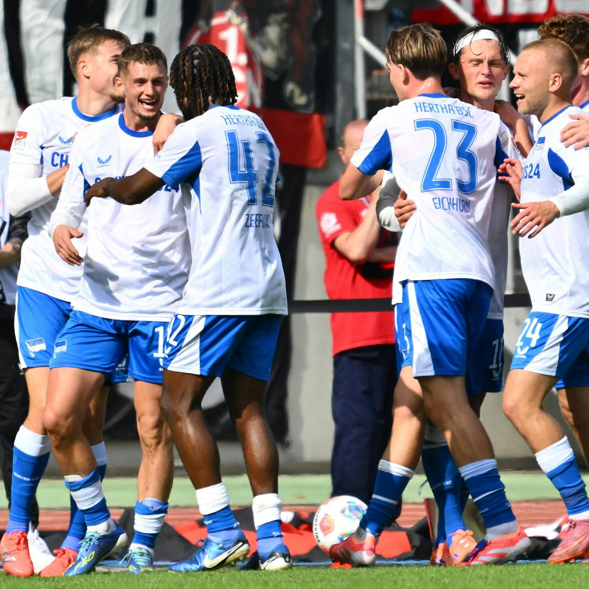 Image - Zweiter Saisonsieg: 0:3! Hertha BSC kontert Nürnberg weg