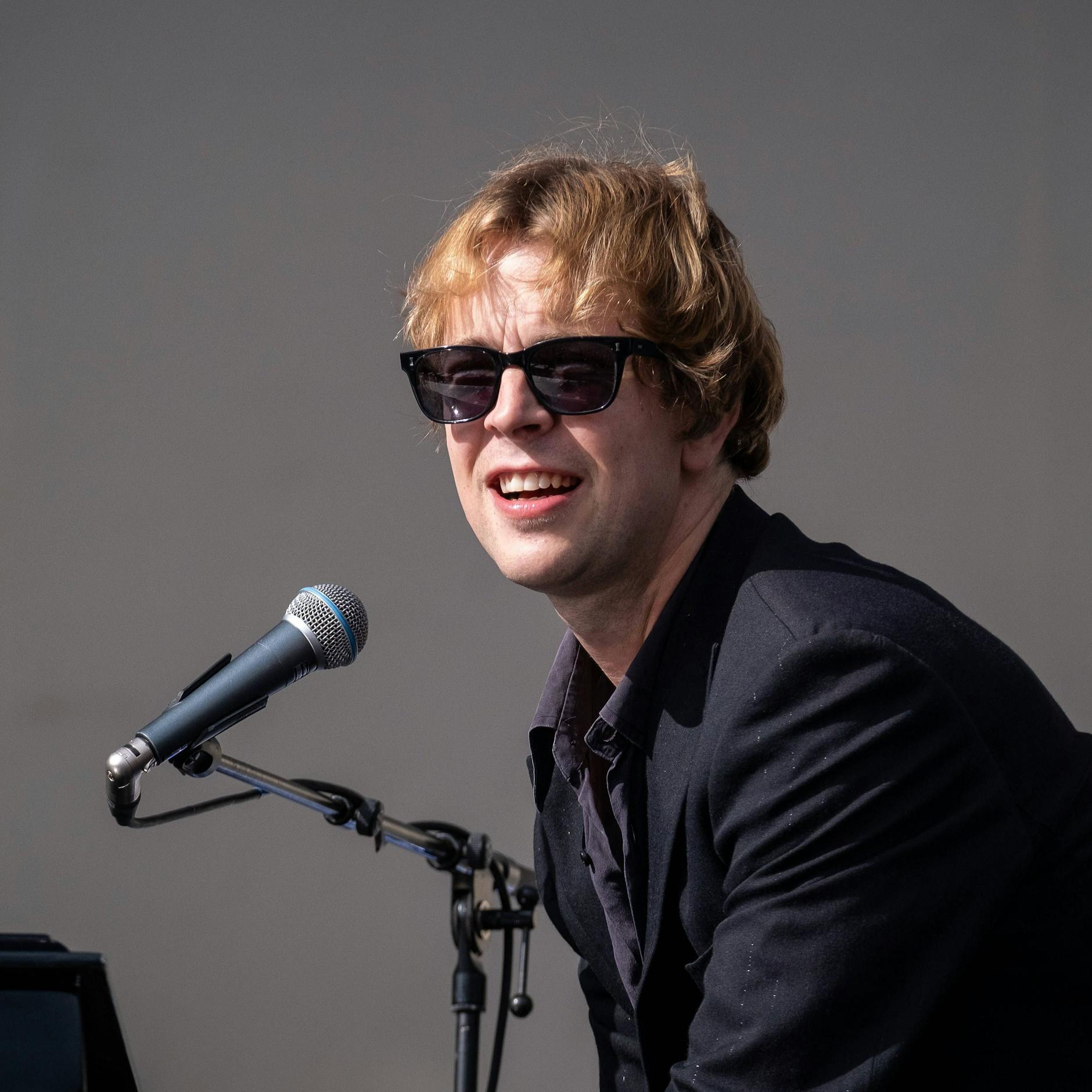 Image - Tom Odell im Interview: Das ist die wahre Bedeutung seines „Another Love“-Welthits
