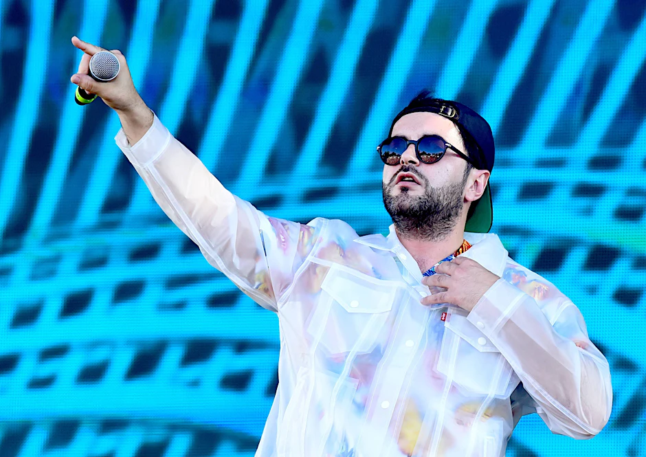 Der Rapper Chefket bei einem Konzert in Berlin