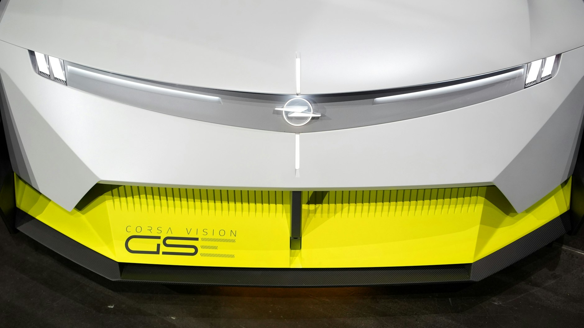 Ein Opel der etwas anderen Art: der Corsa GSE Vision Gran Turismo auf der IAA in München.