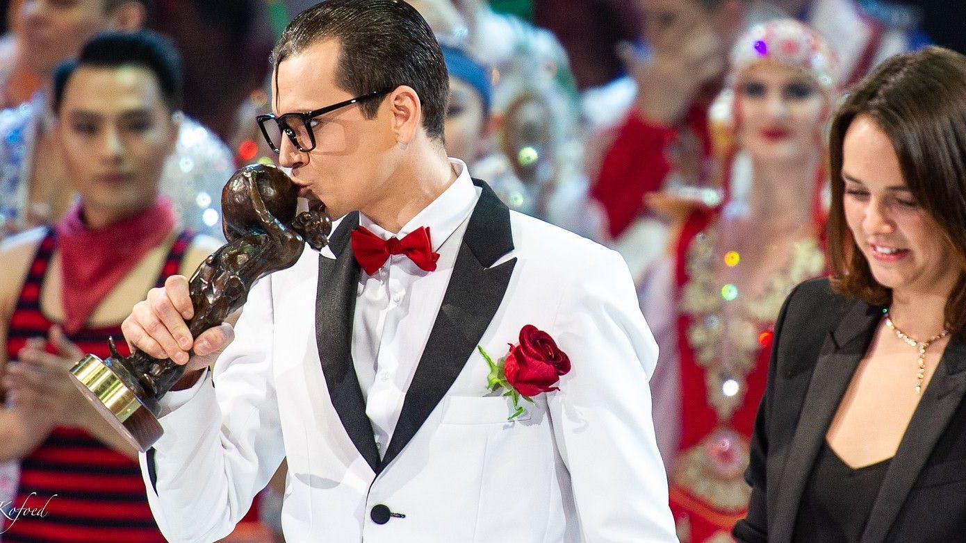 César Dias, ein Weltklasse-Comedian, bei der Preisverleihung in Monte Carlo. Und demnächst in Kleinmachnow auf der Kammerspiel-Bühne.