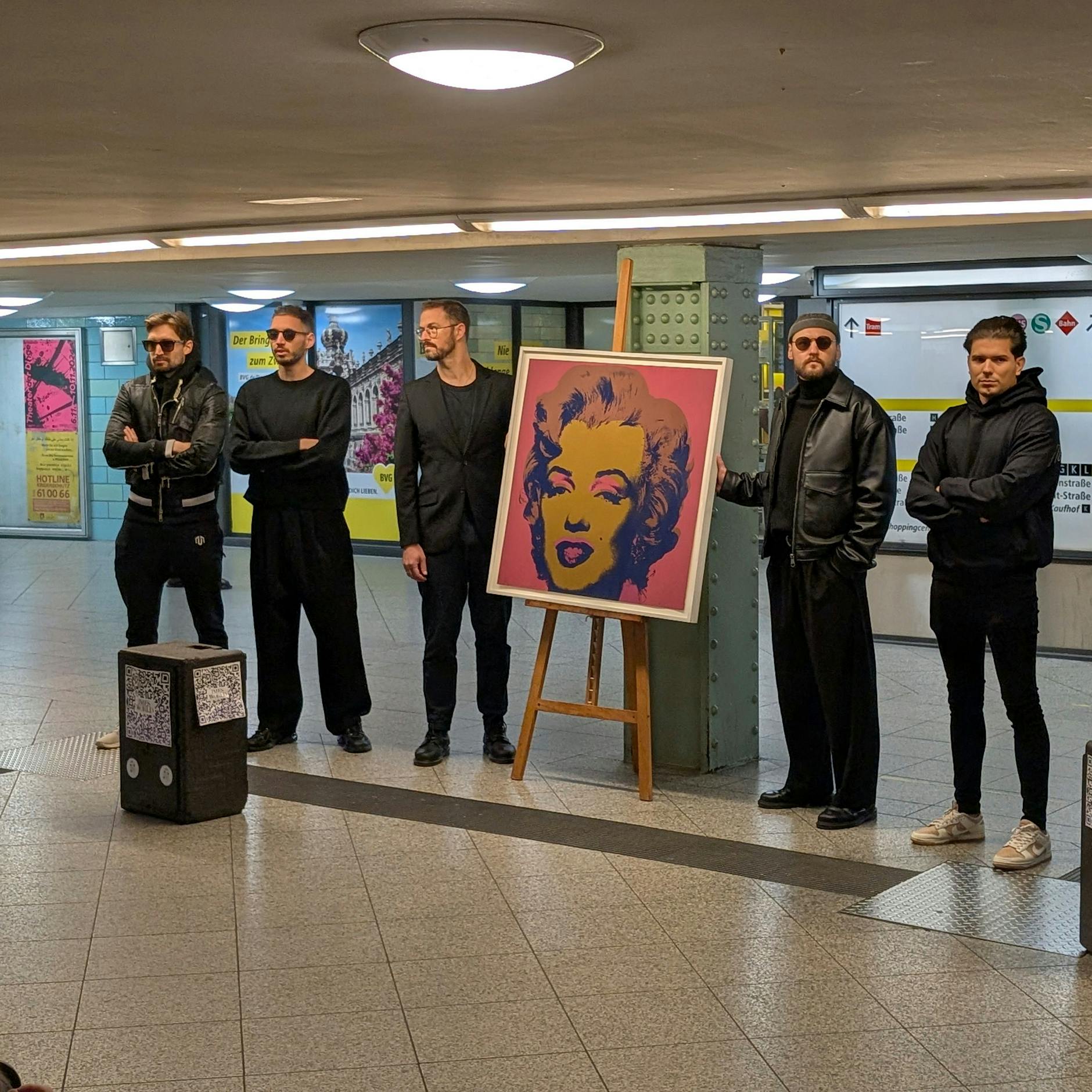 Warhol-Kunst im Wert von 300.000 Euro im U-Bahnhof aufgetaucht