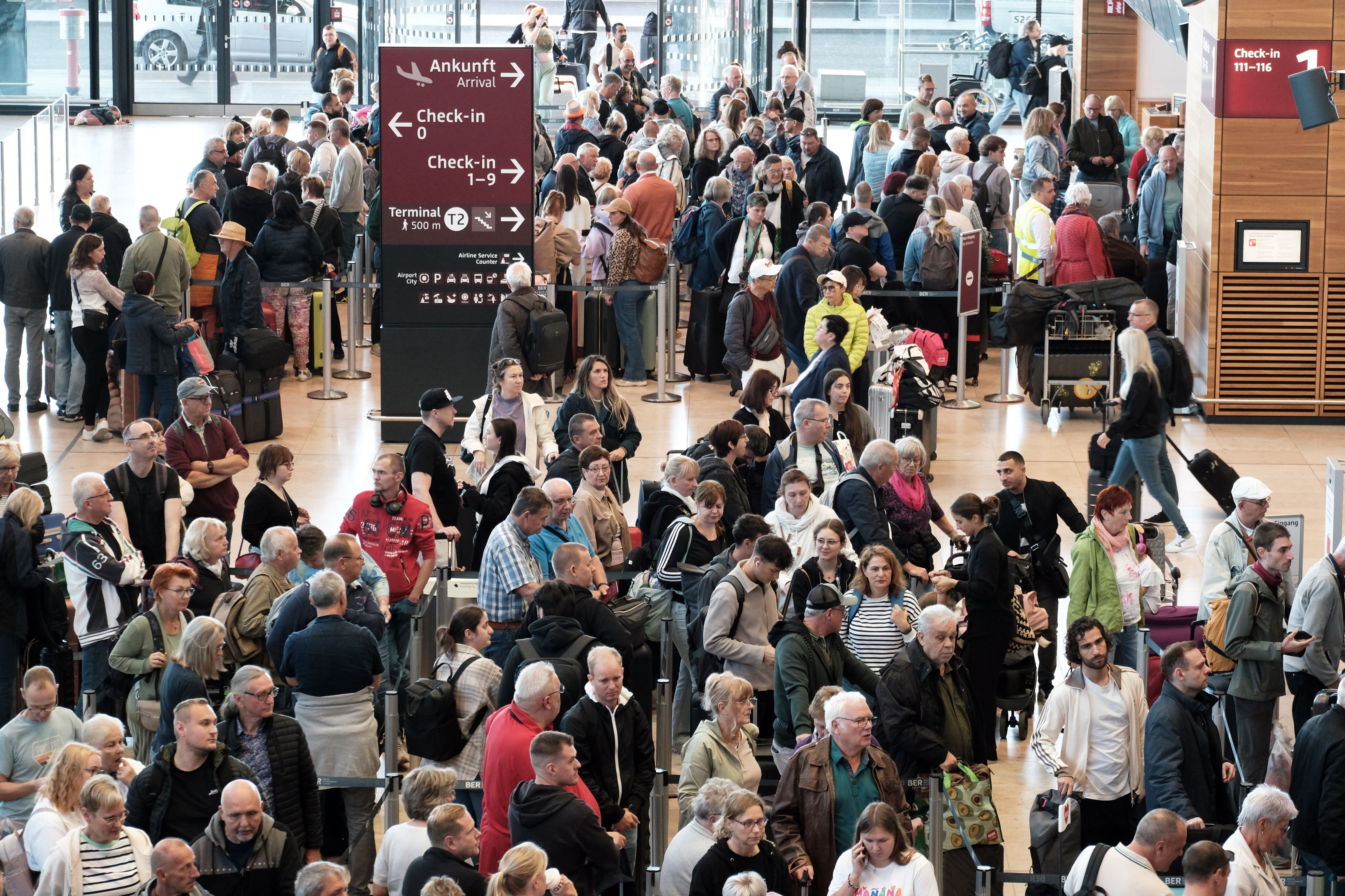 Nach Cyberangriff: IT am BER könnte Sonntag wieder funktionieren