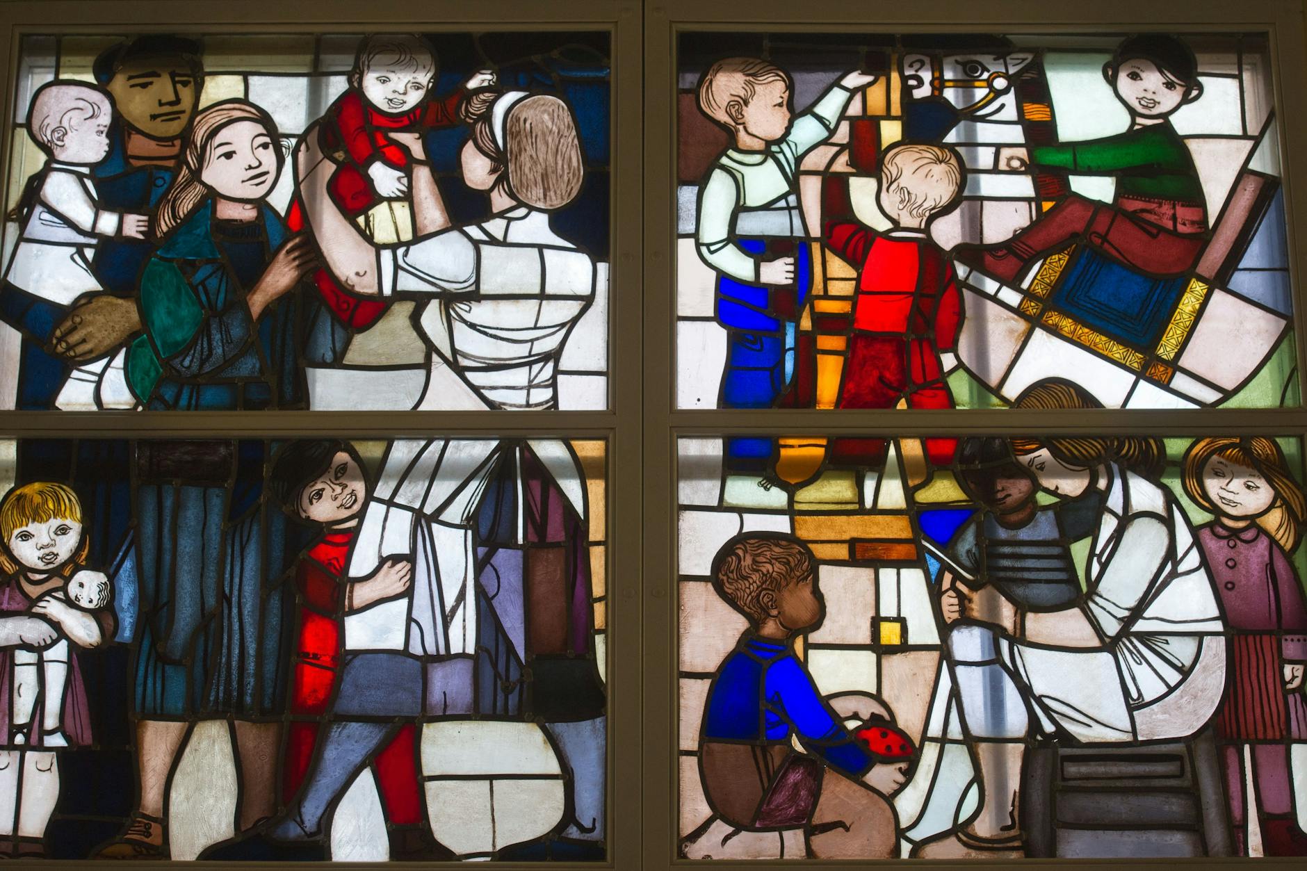 Bleiglasfenster im Museum Utopie und Alltag in Eisenhüttenstadt, das am Mittwoch eine neue Leiterin bekommt – eine Westdeutsche.