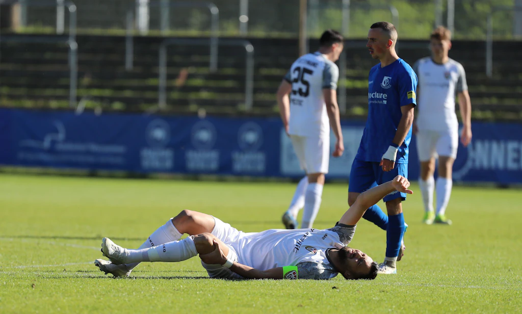 Das gibt's doch nicht: Der BFC Dynamo muss nächsten Schock verkraften