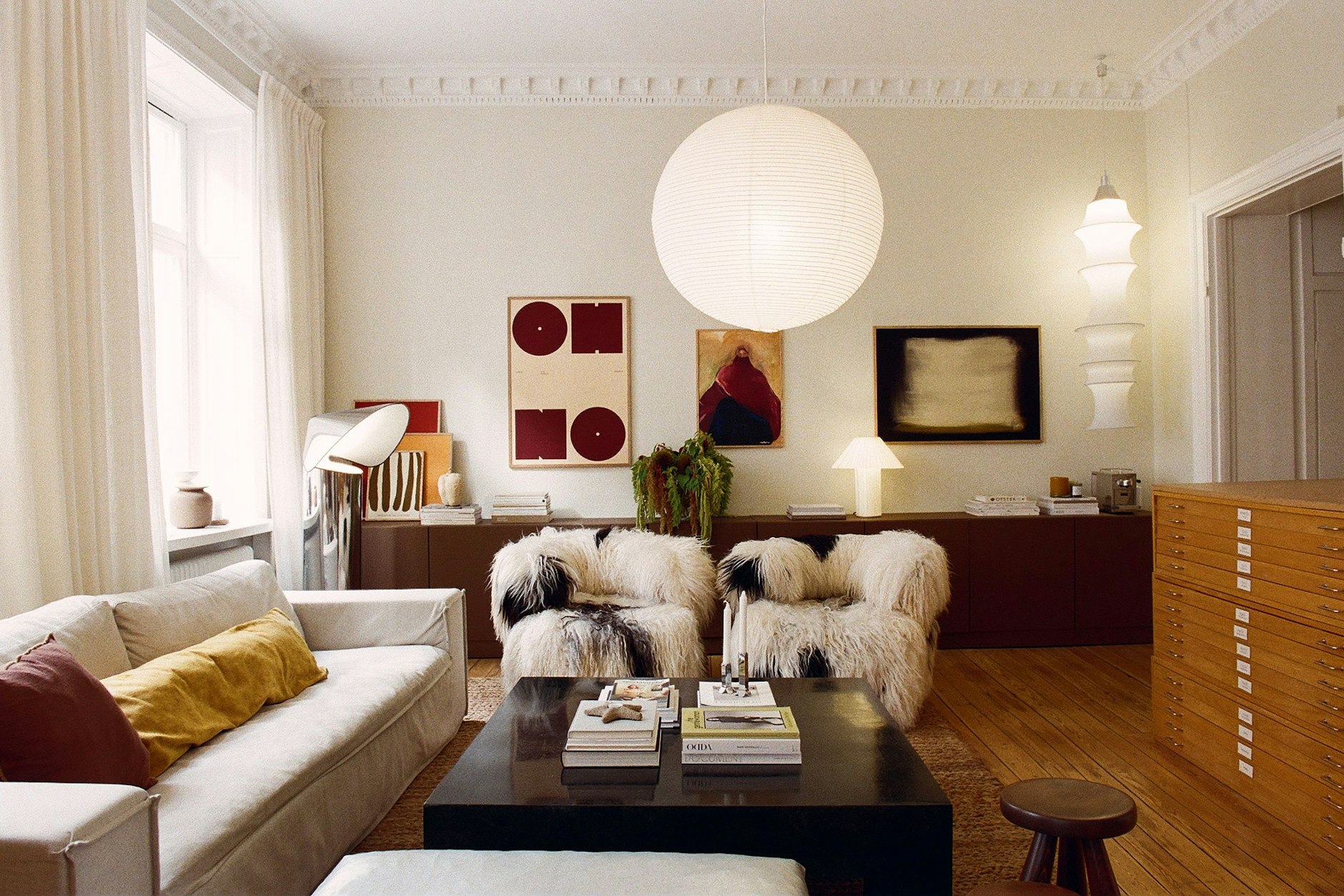 Liebe zum Detail: Die Poster von Wall of Art machen das Zuhause gleich viel gemütlicher.