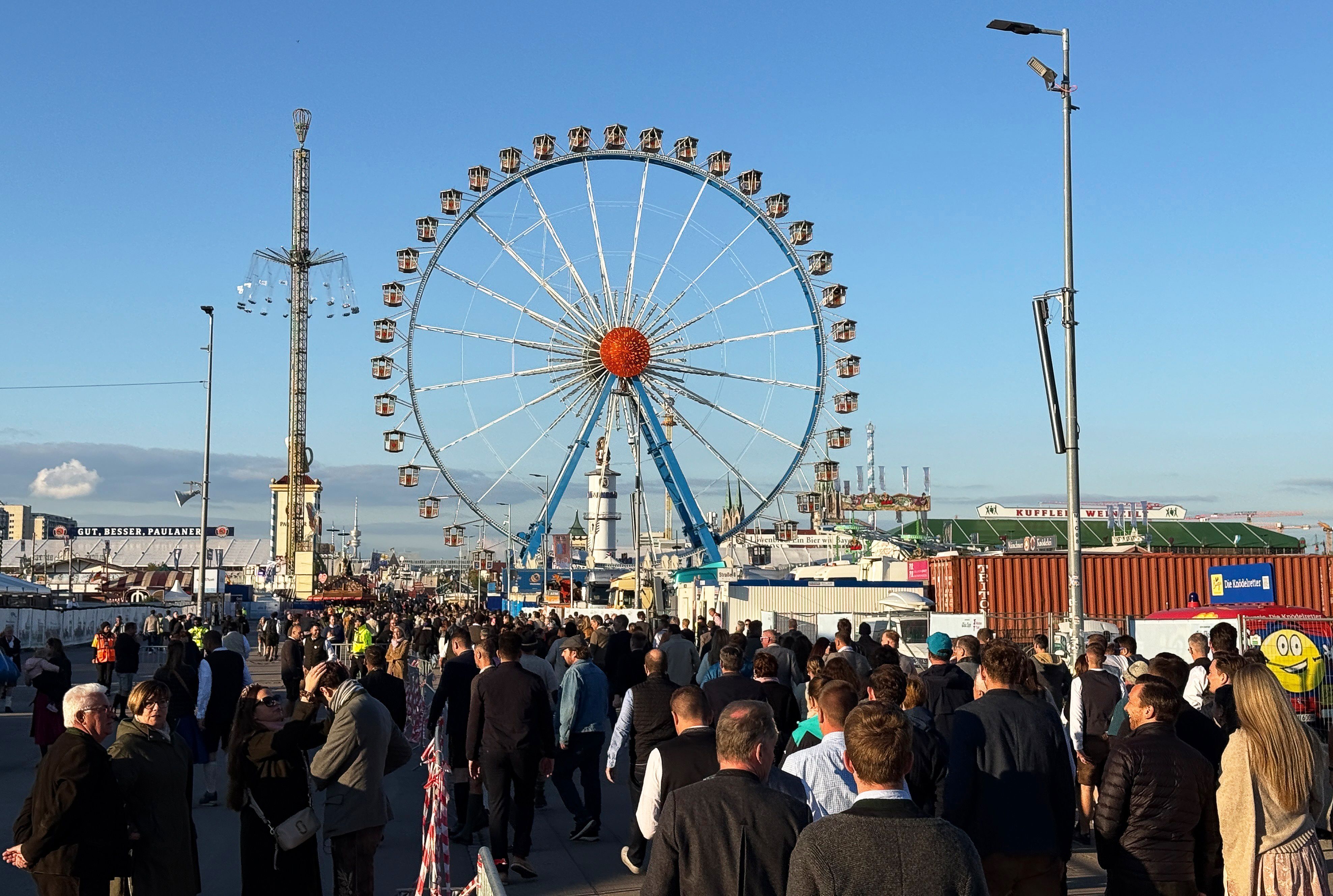 Image - Feuer und Sprengfallen in München: Oktoberfest war gar nicht bedroht!
