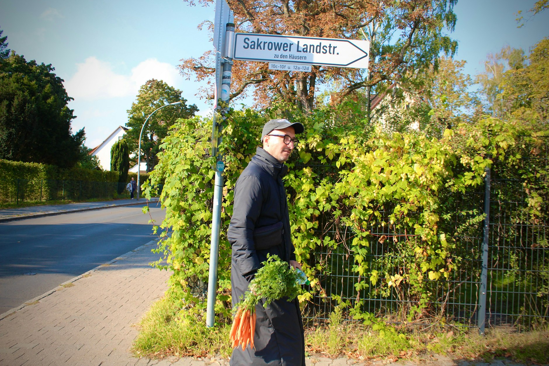 Unser Reporter auf der Suche nach dem Känguru in der Sakrower Landstraße.