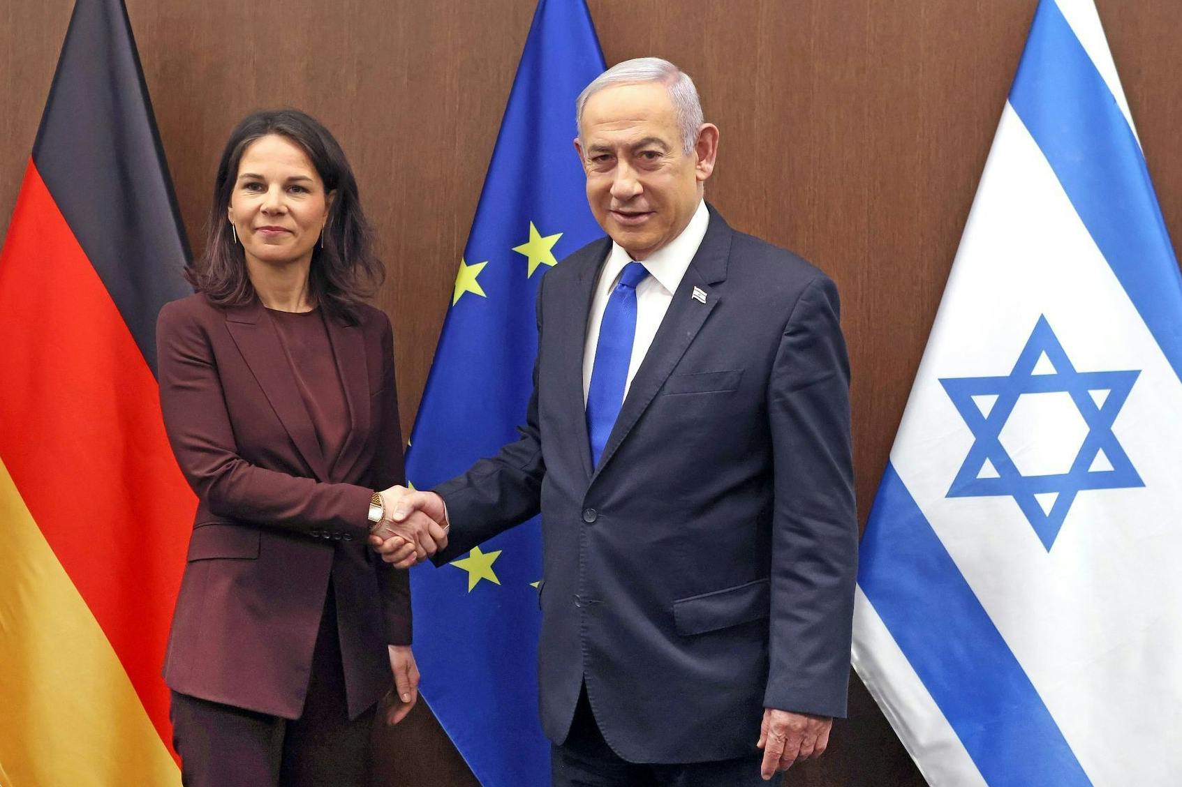„Wir stehen an eurer Seite“: Annalena Baerbock hat in ihrer Zeit als Außenministerin mehrfach Israels Ministerpräsident Benjamin Netanjahu in Israel getroffen.