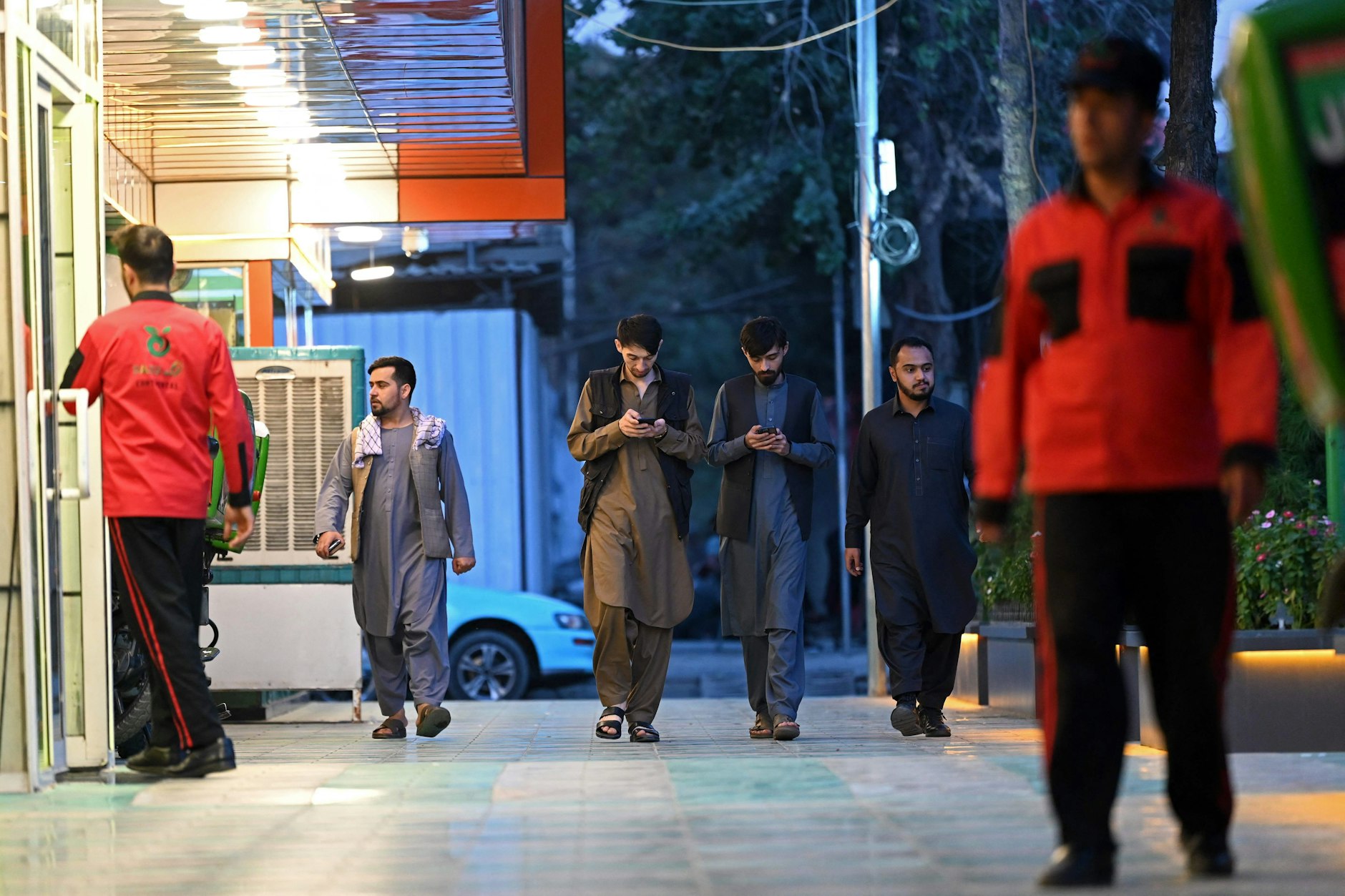 Diese Woche hatten alle Afghanen kein Internet. Ein Bild aus Kabul.