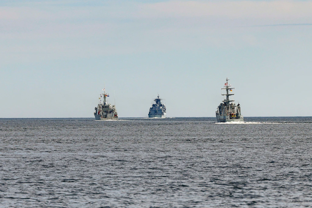 “Massive delays”: Defense Ministry reviews F126 frigate armament project