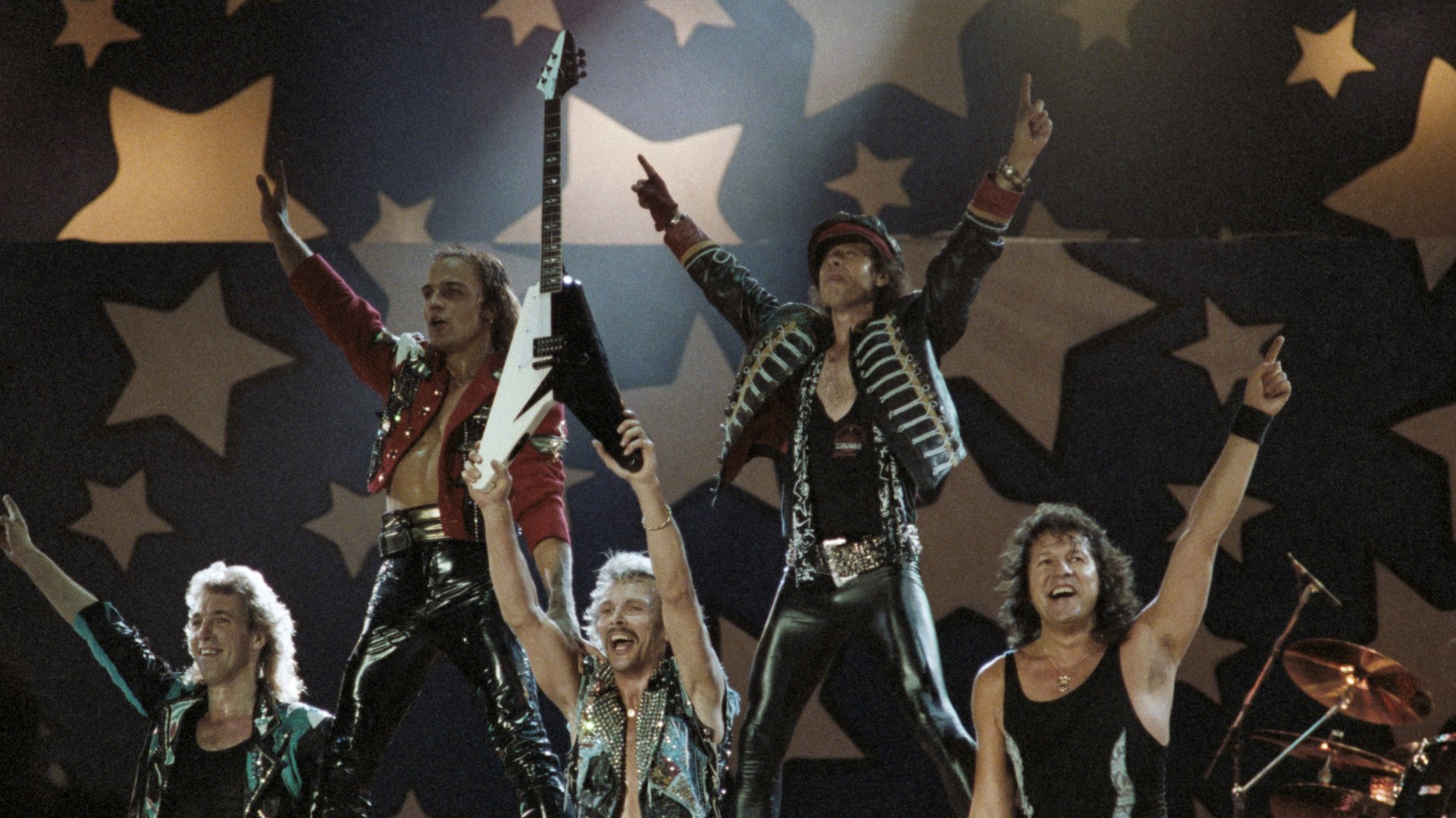 Die Scorpions bei ihrem Auftritt in Moskau im August 1989. Dort waren auch DDR-Fans im Publikum, so Sänger Klaus Meine.