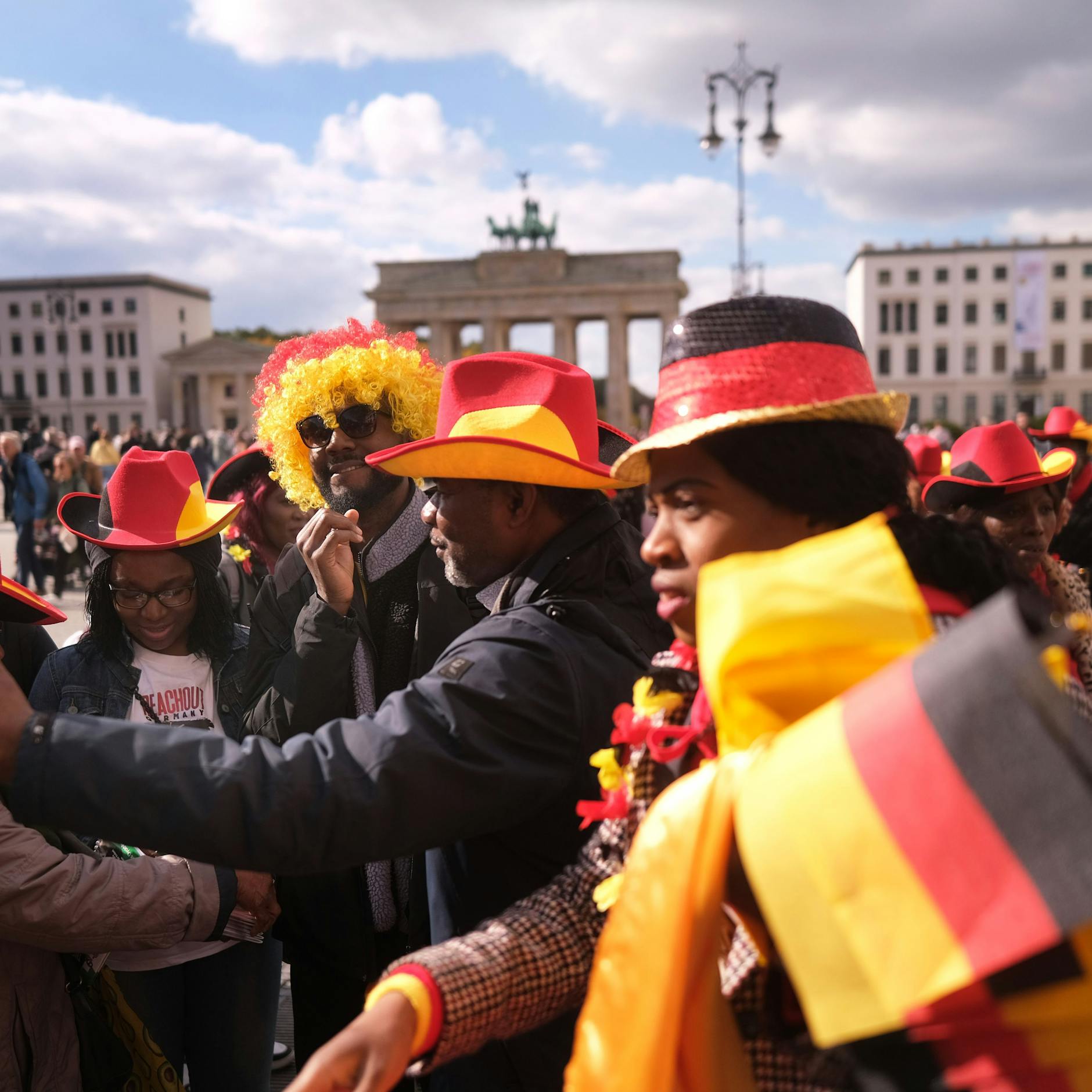 Image - Deutsche Einheit am Brandenburger Tor: Auf der Suche nach Schwarz-Rot-Gold