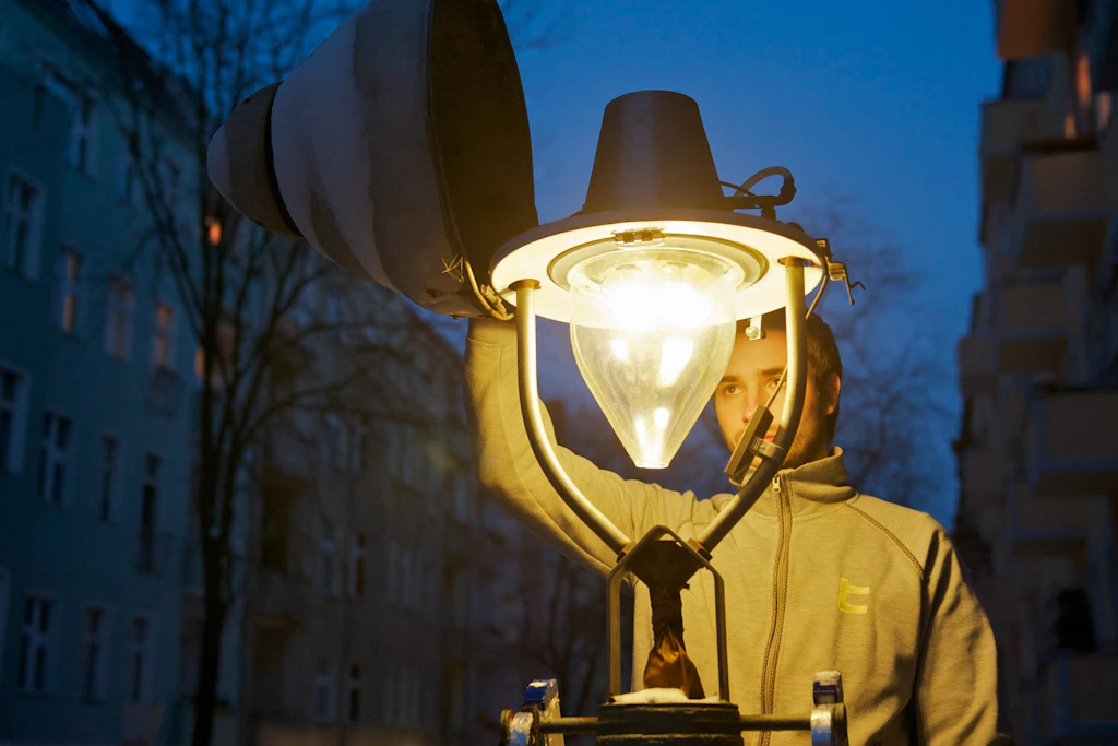 Berlins Gaslaternen werden nach und nach auf LED umgerüstet.