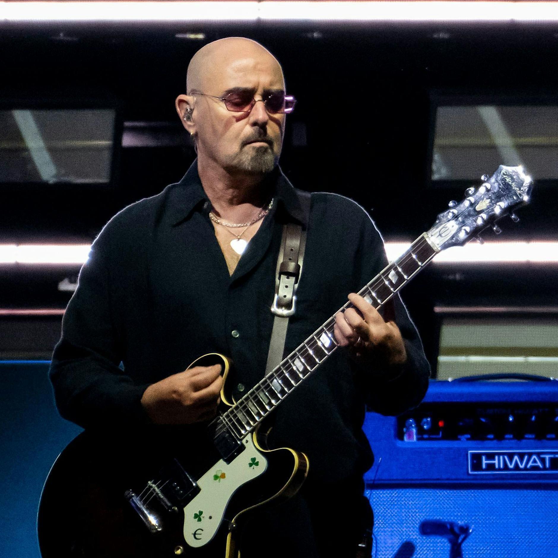 Kampf gegen Krebs: Oasis-Star bricht Tournee ab!