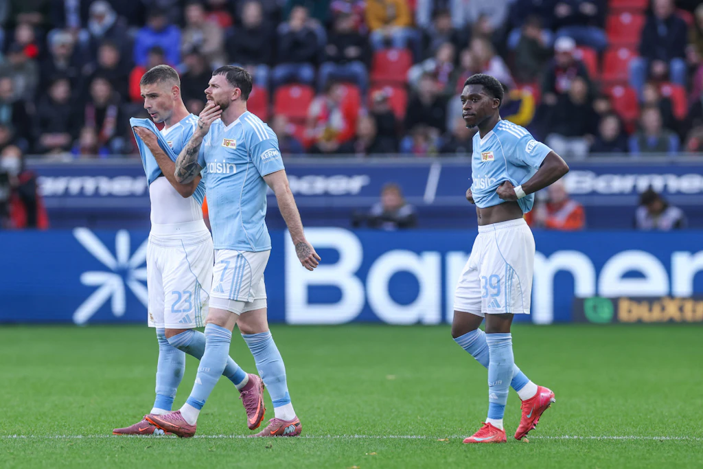 Köhn yürüyüşe çıkıyor, Jeong katil içgüdüsünü kaçırıyor