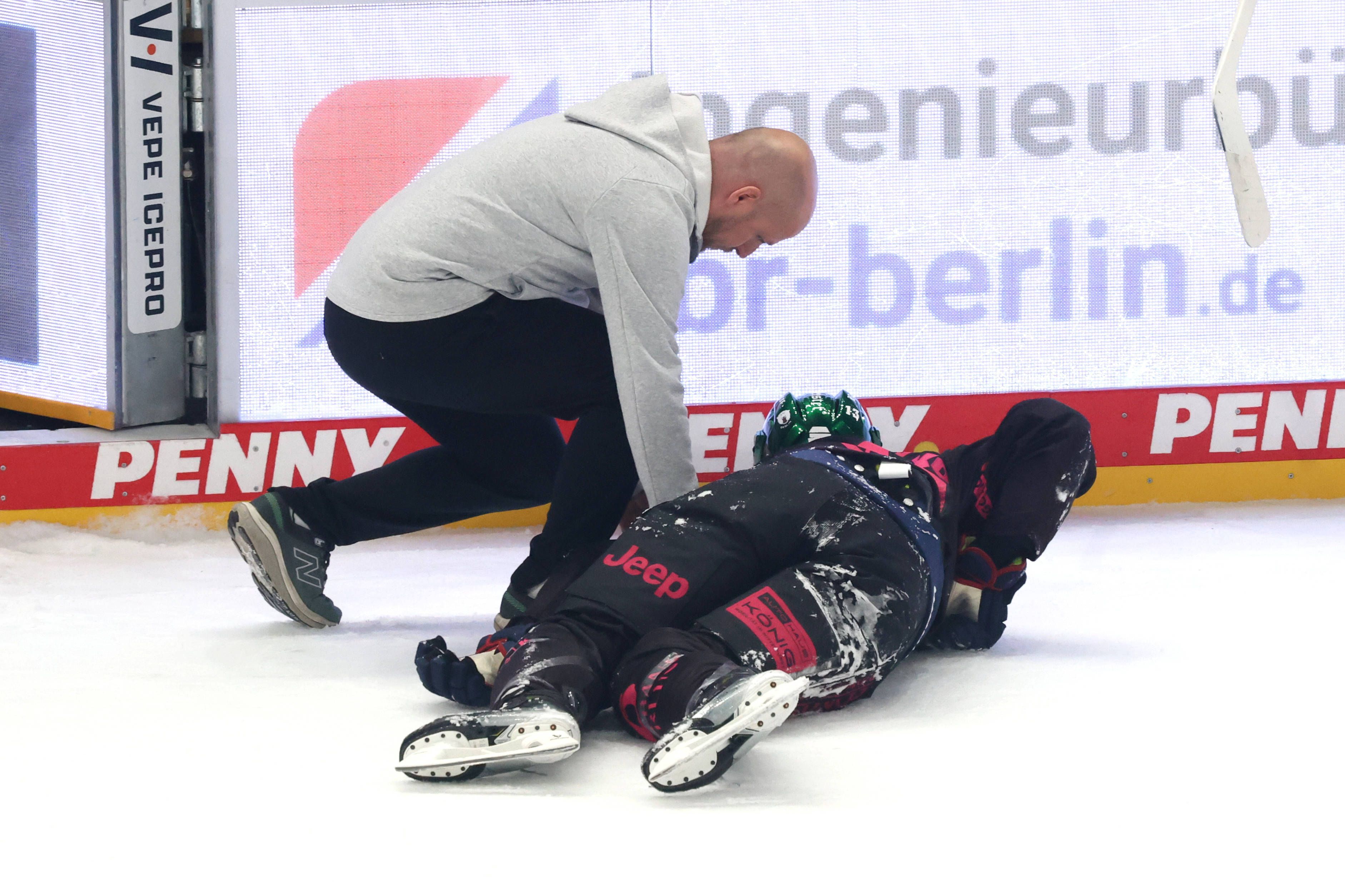 Image - Gegen Ingolstadt: Eisbären Berlin feiern Schmerz-Blut-Sieg