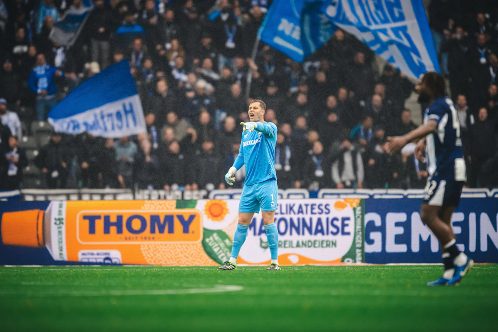 Giganten-Paraden! Hertha-Torwart Tjark Ernst: „Ich werde noch besser!“