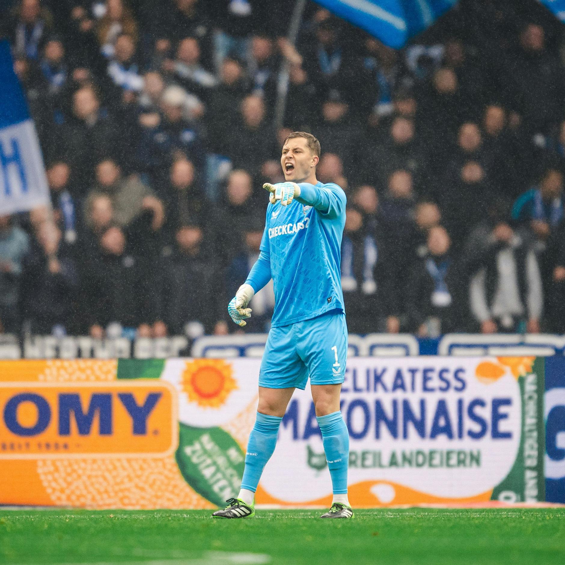 Giganten-Paraden! Hertha-Torwart Tjark Ernst: „Ich werde noch besser!“