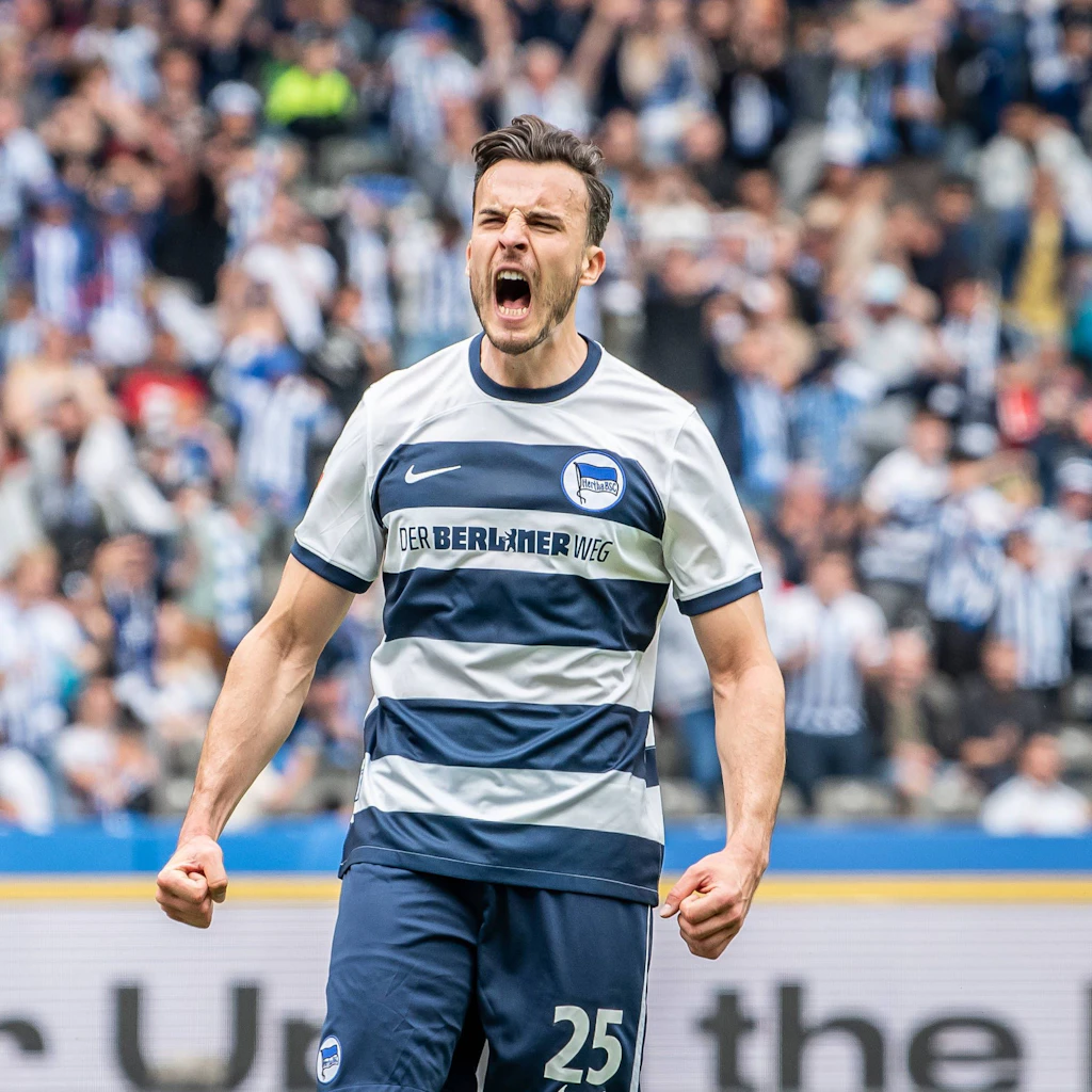 Stürmer Haris Tabakovic jubelte bei Hertha BSC in der Saison 2023/24 im Akkord über Tore.