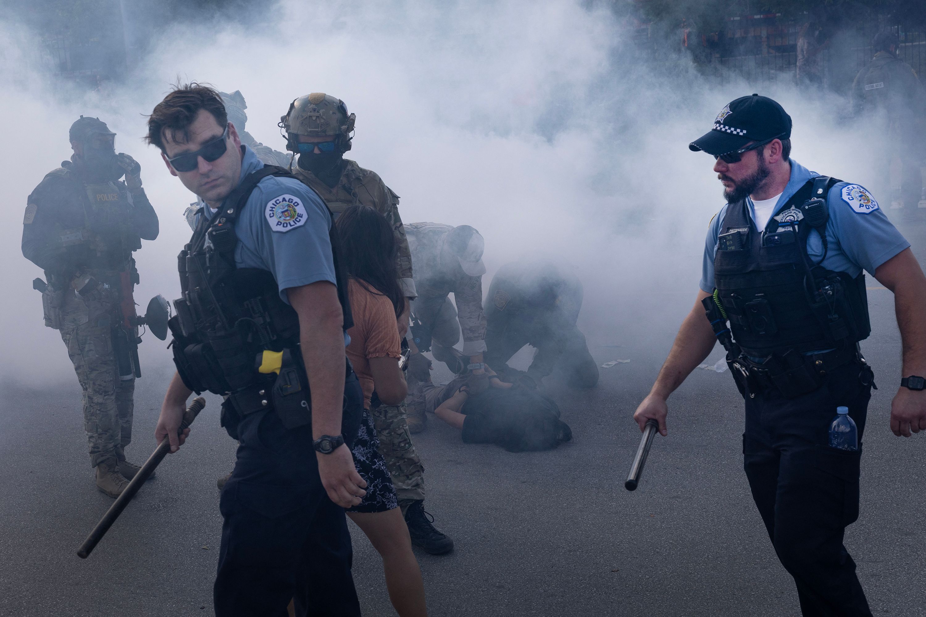 Image - Trump entsendet Nationalgarde nach Chicago: Frau bei Protest angeschossen