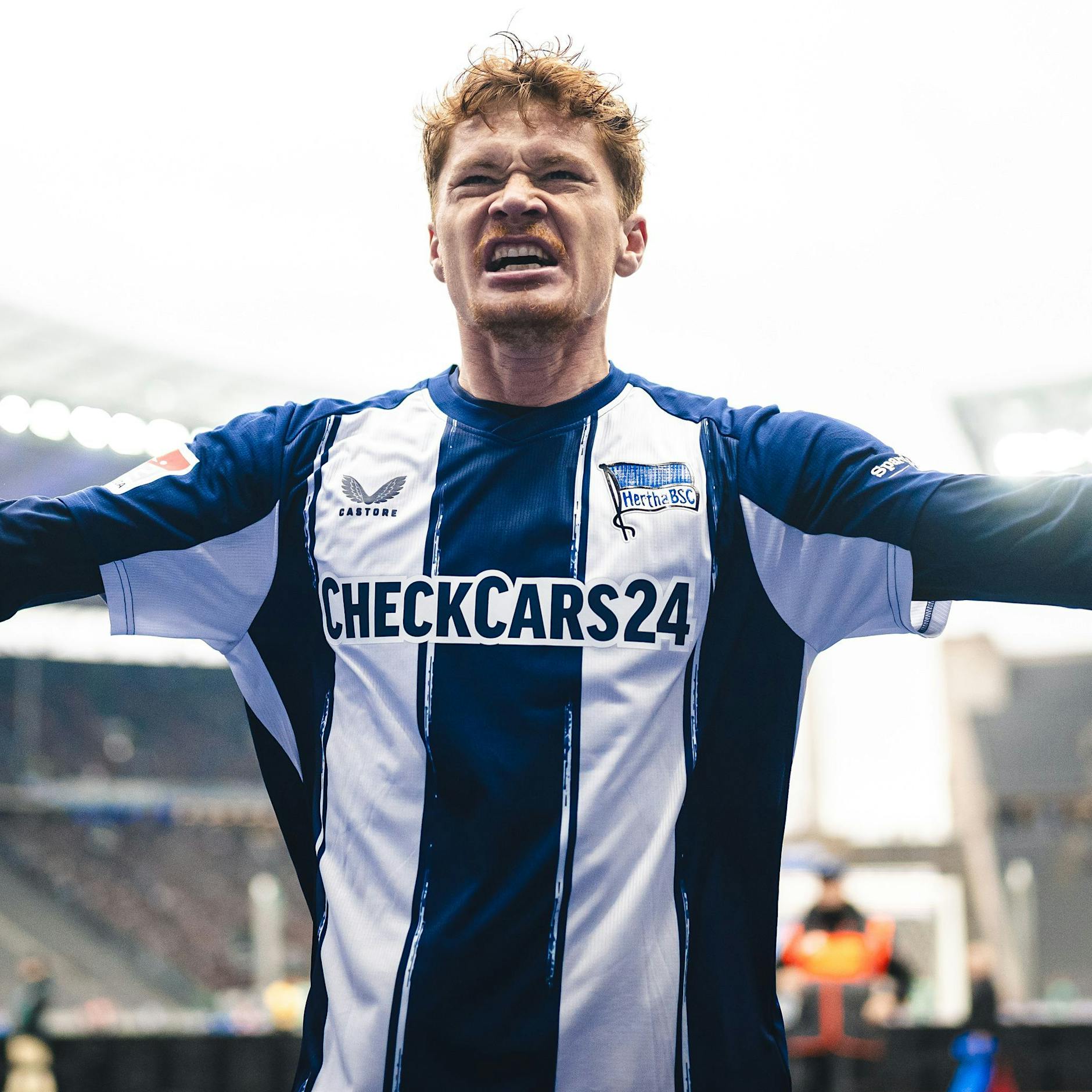 Hertha-Fans feiern Stürmer Grönning! Wird der Däne der neue Tabakovic?