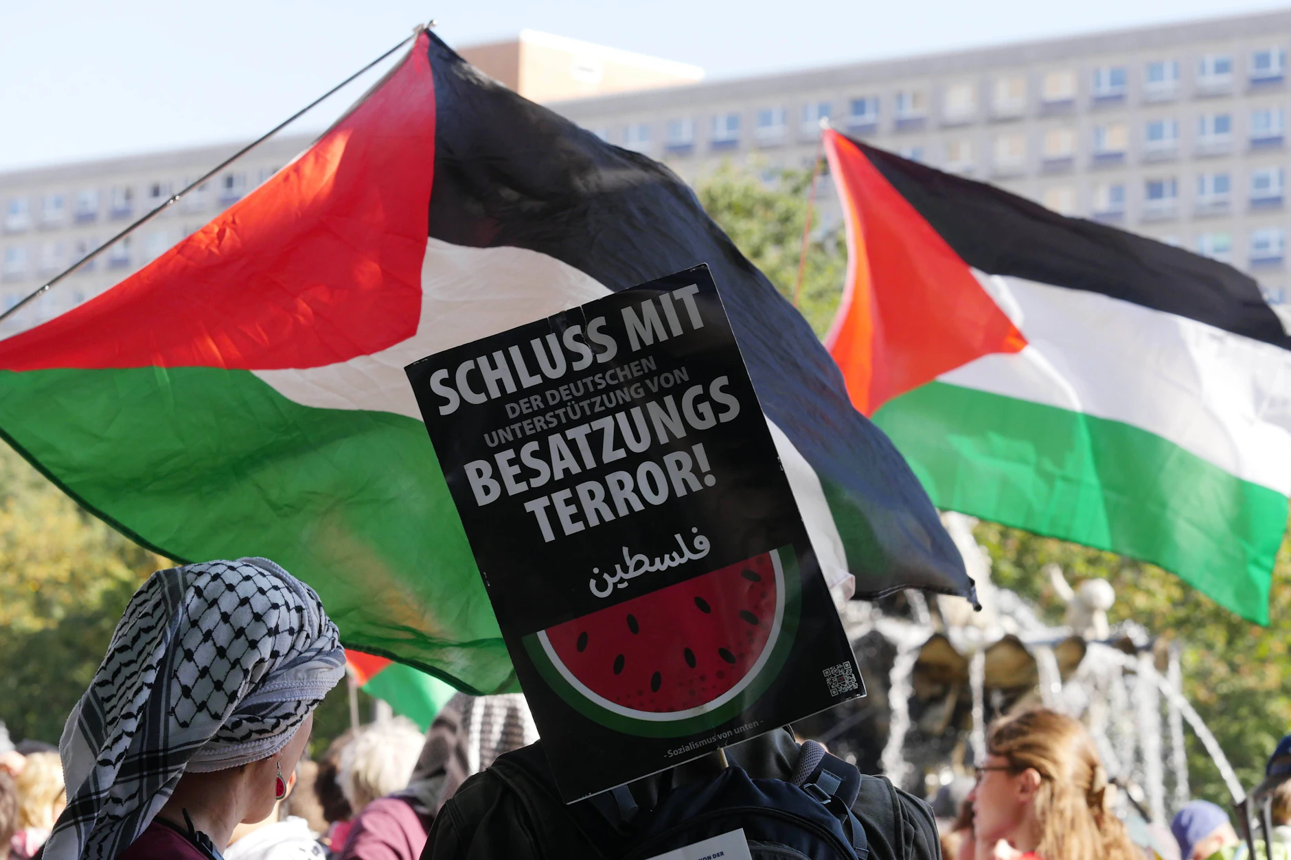 Immer wieder demonstrieren Menschen in Berlin in Solidarität mit dem Menschen in Gaza.