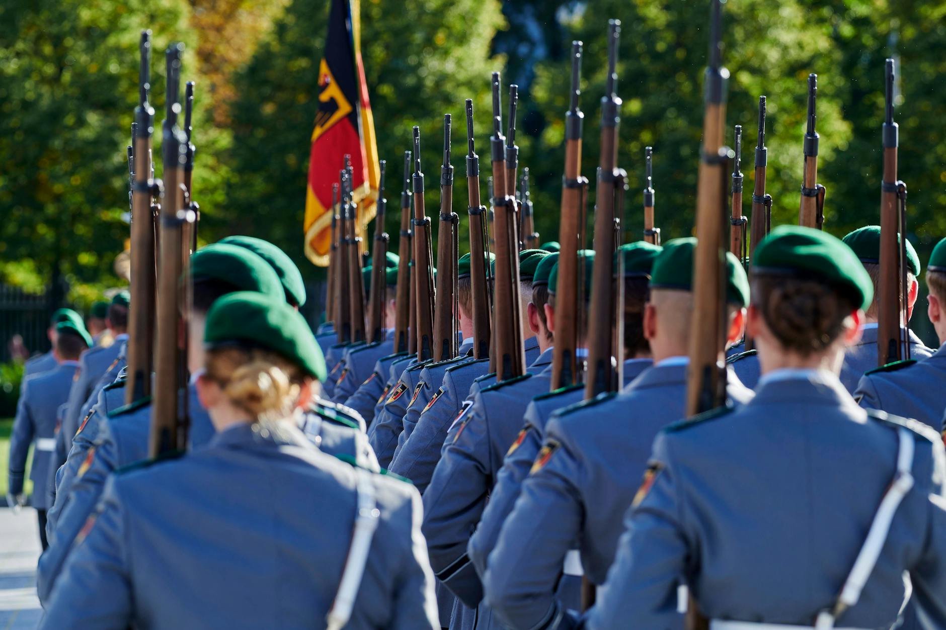 In der ARD wurde über die Wehrpflicht diskutiert. Leider wurden die entscheidenden Fragen ausgelassen.