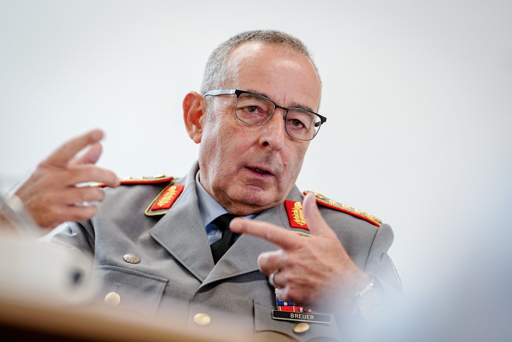 “We need to know who is fit for service”: German Armed Forces general ...