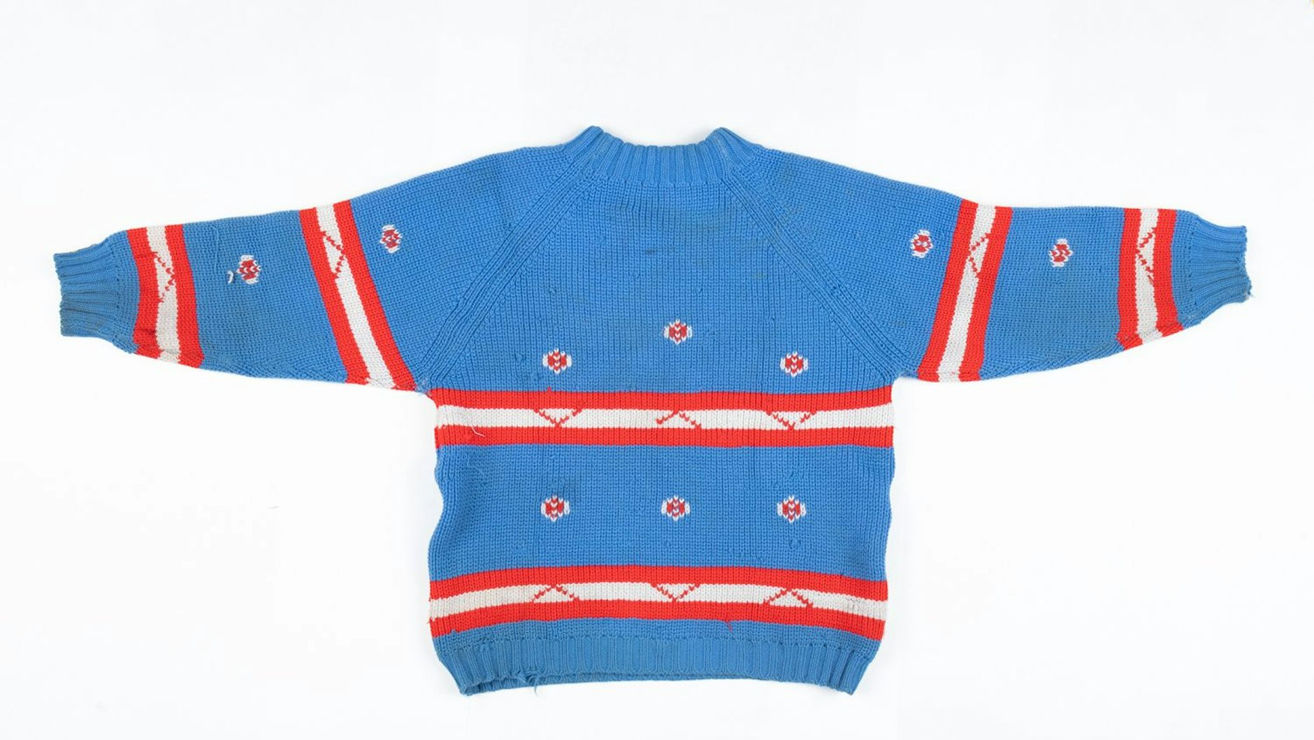 Diesen Pullover soll Reiner Koch (†12) 1973 am Tag seiner Ermordung getragen haben. Das Kleidungsstück wurde in einer Plastiktüte gefunden.