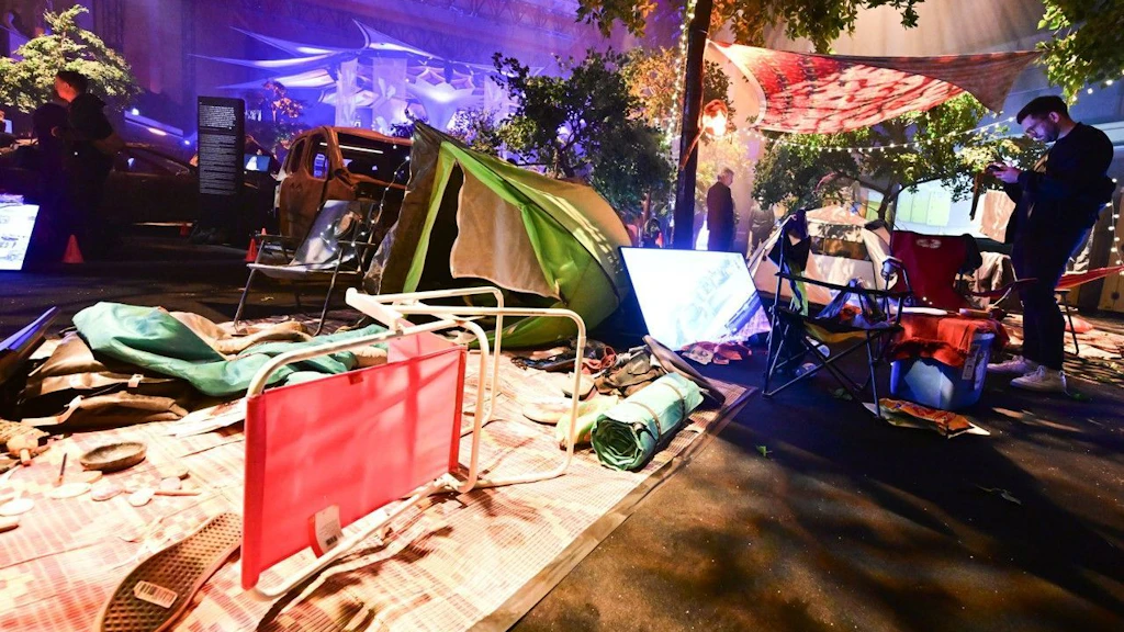 Hamas-Attacke: Gezeigt werden in Berlin Originalteile.