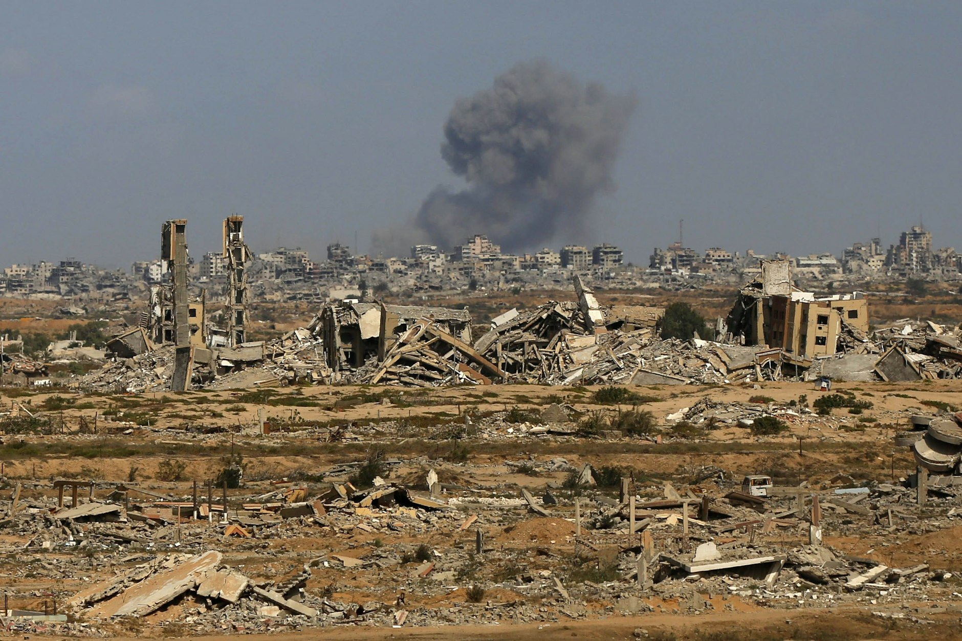 Die israelische Armee griff am Montag weitere Ziele im Gazastreifen an.