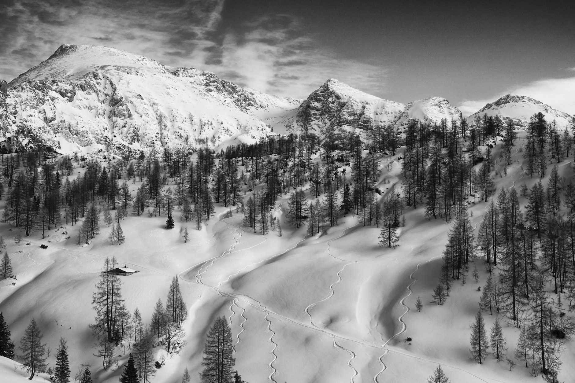 Der Reinersberg (Mitte) ist ein Gipfel in den Berchtesgadener Alpen.