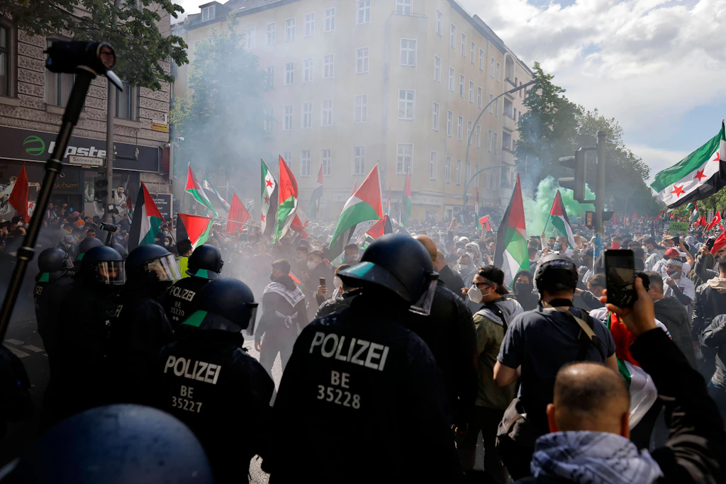 In Neukölln kam es zuletzt immer wieder zu antiisraelischen Protesten. Die Polizei musste einschreiten.
