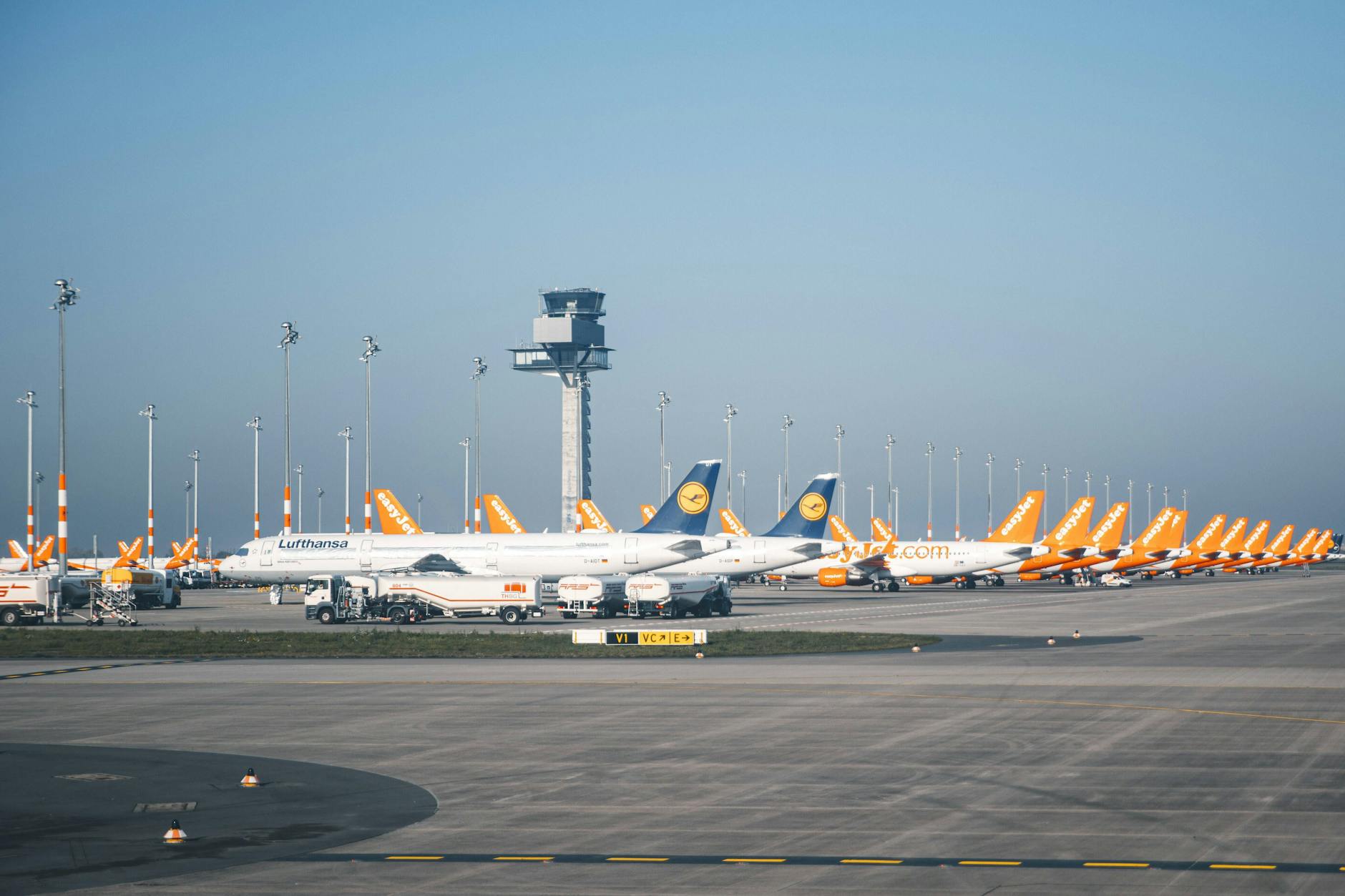 Der BER braucht wie viele andere Flughäfen in Deutschland bessere Technik und eine klarere Behördenzuständigkeit bei der Detektion von Drohnen.